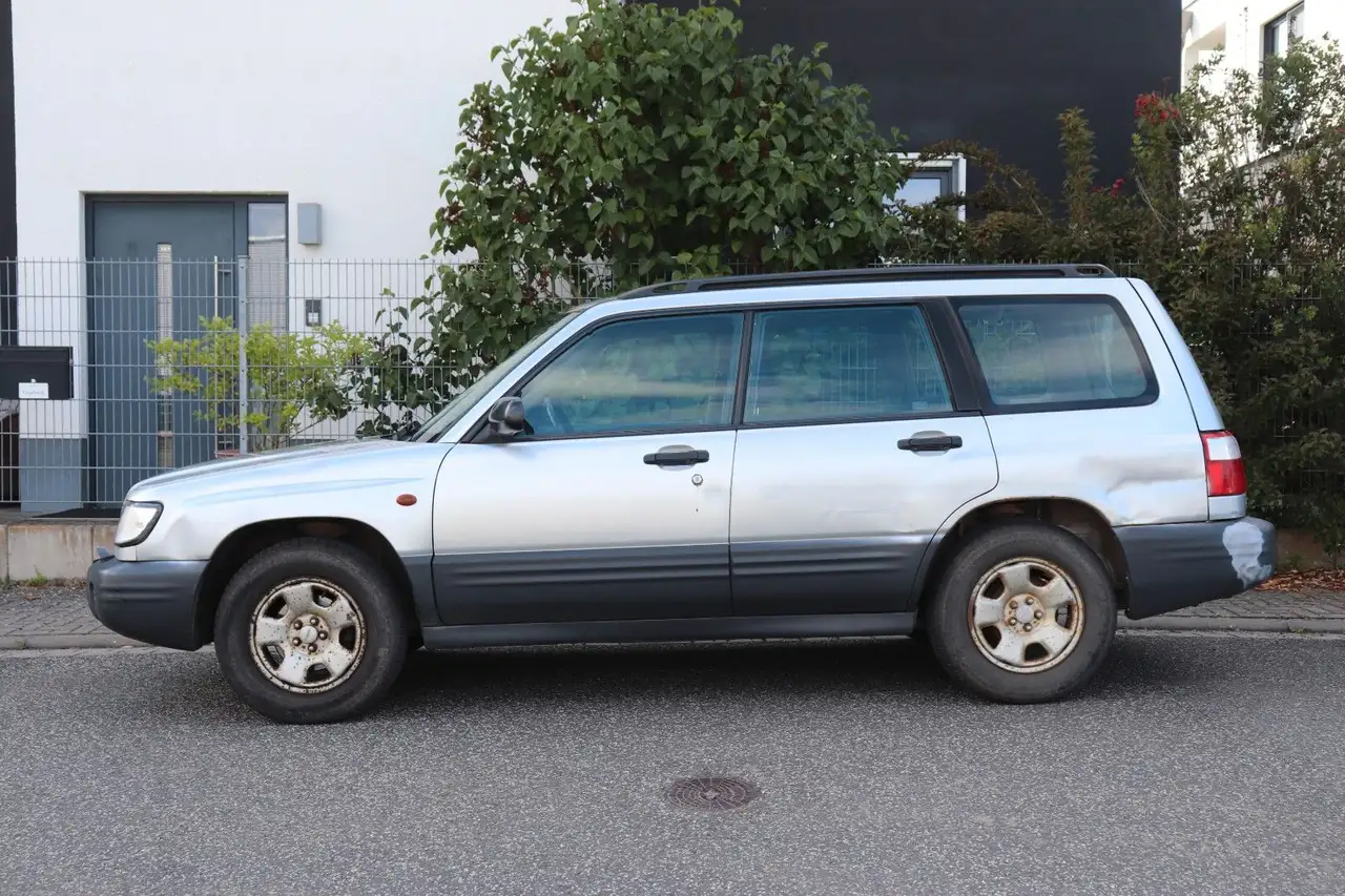 Subaru Forester 2.0 Automatik, foto 2