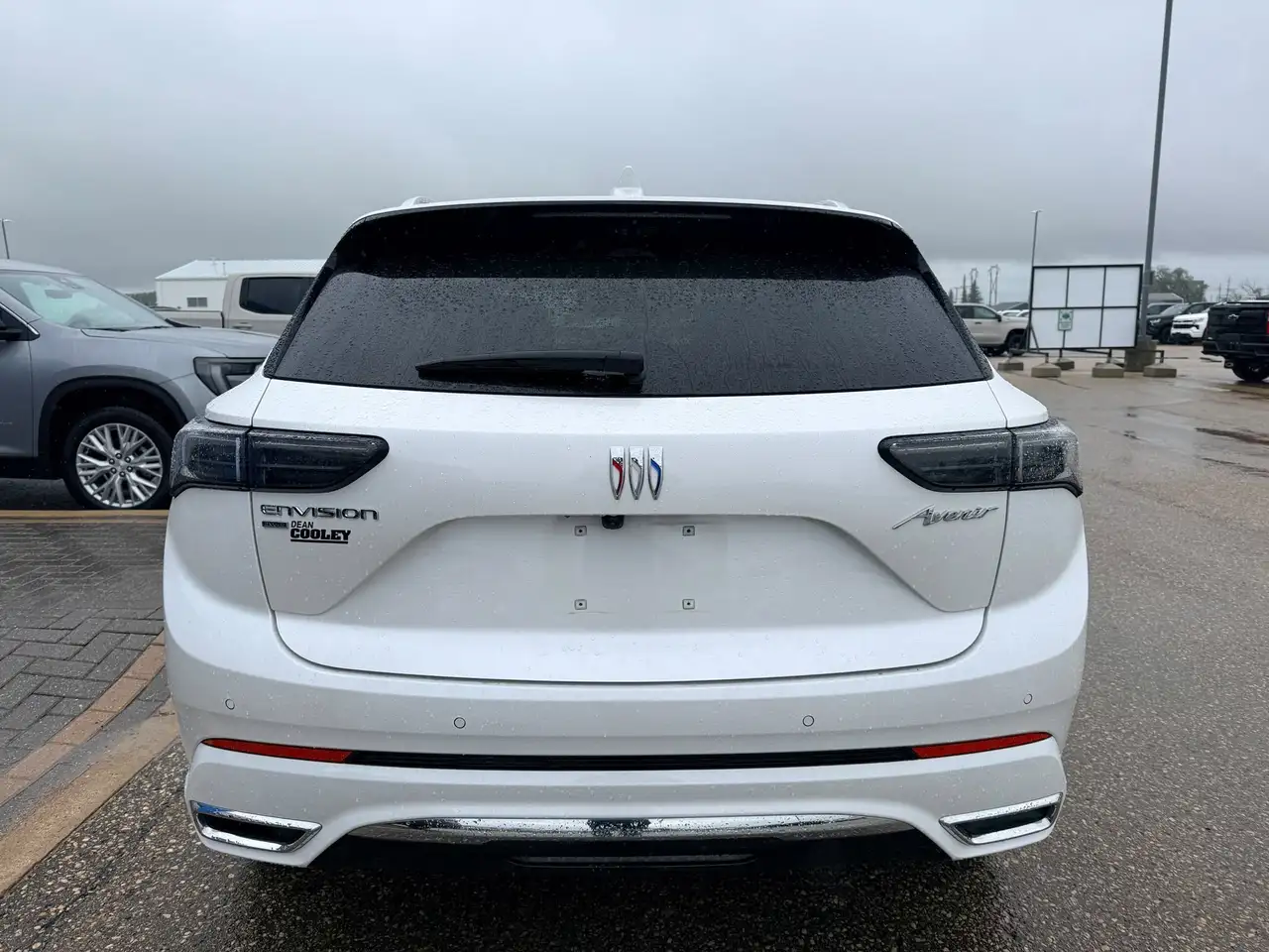 Buick Envision снимка Buick Envision