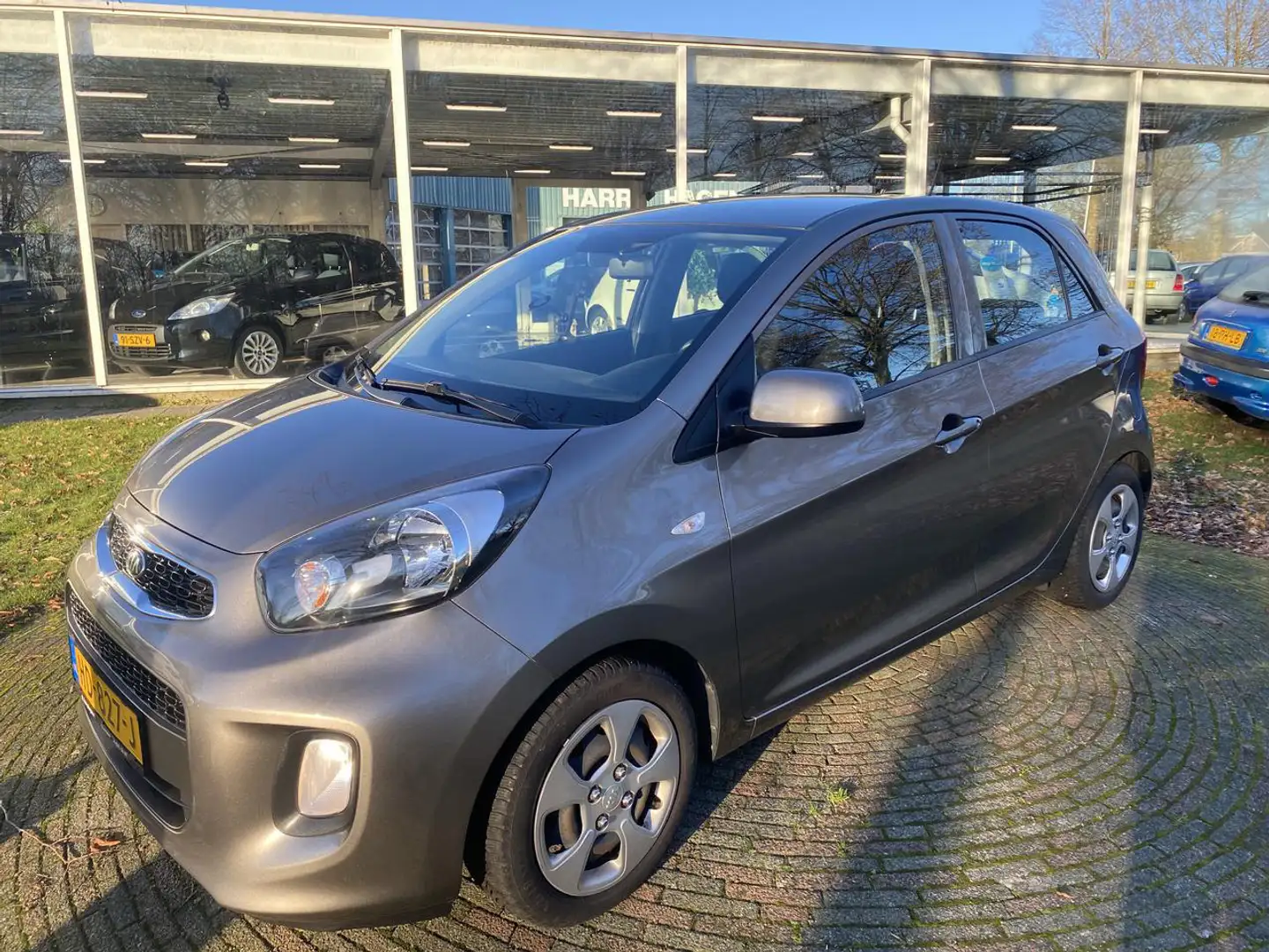 Kia Picanto 1.0 CVVT BUSINESSLINE 5DRS AIRCO Grau - 1