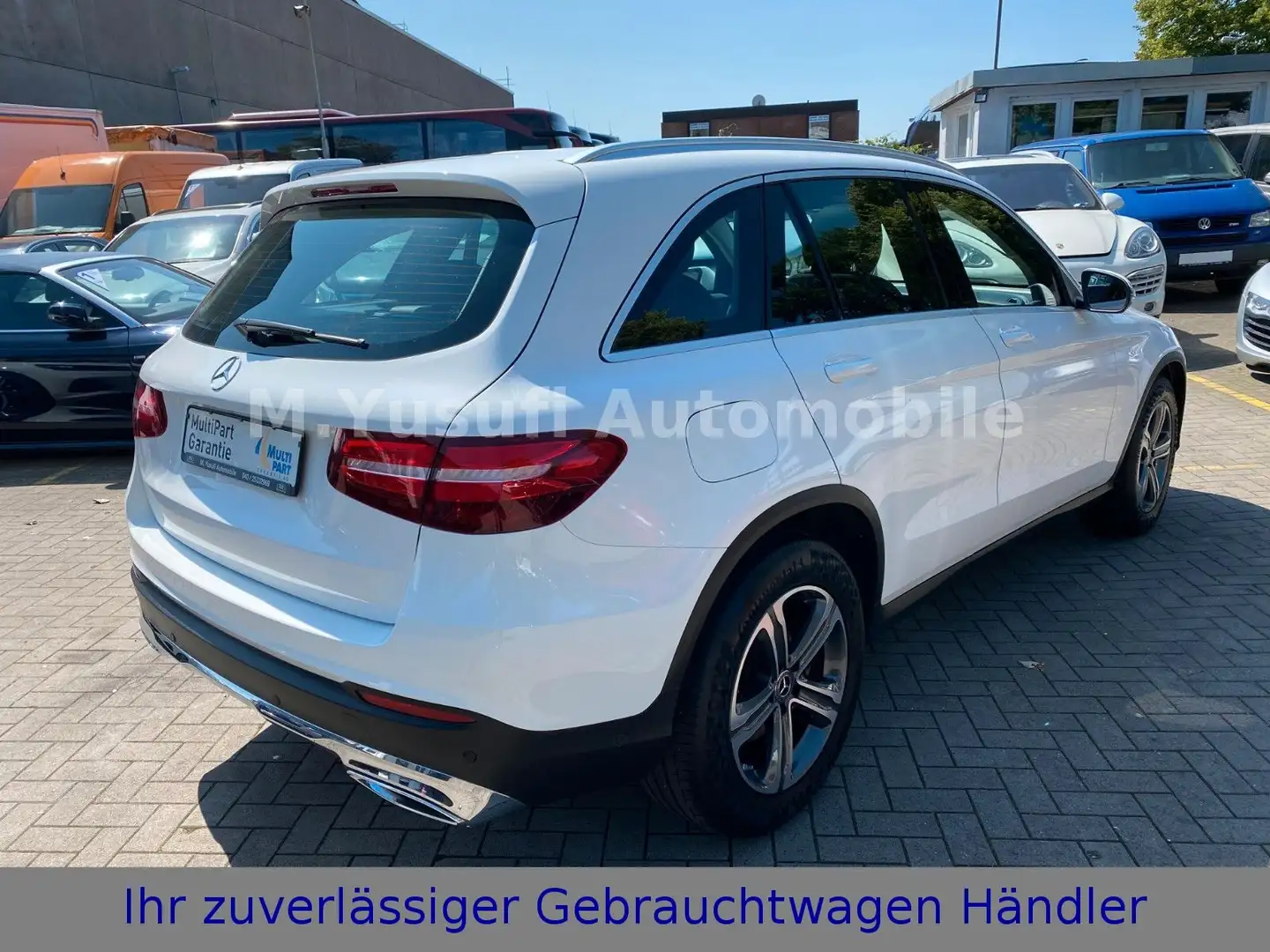 Mercedes-Benz GLC 220 d 4MATIC AMG-LINE PANORAMA|AHK|LED|NAVI Weiß - 2
