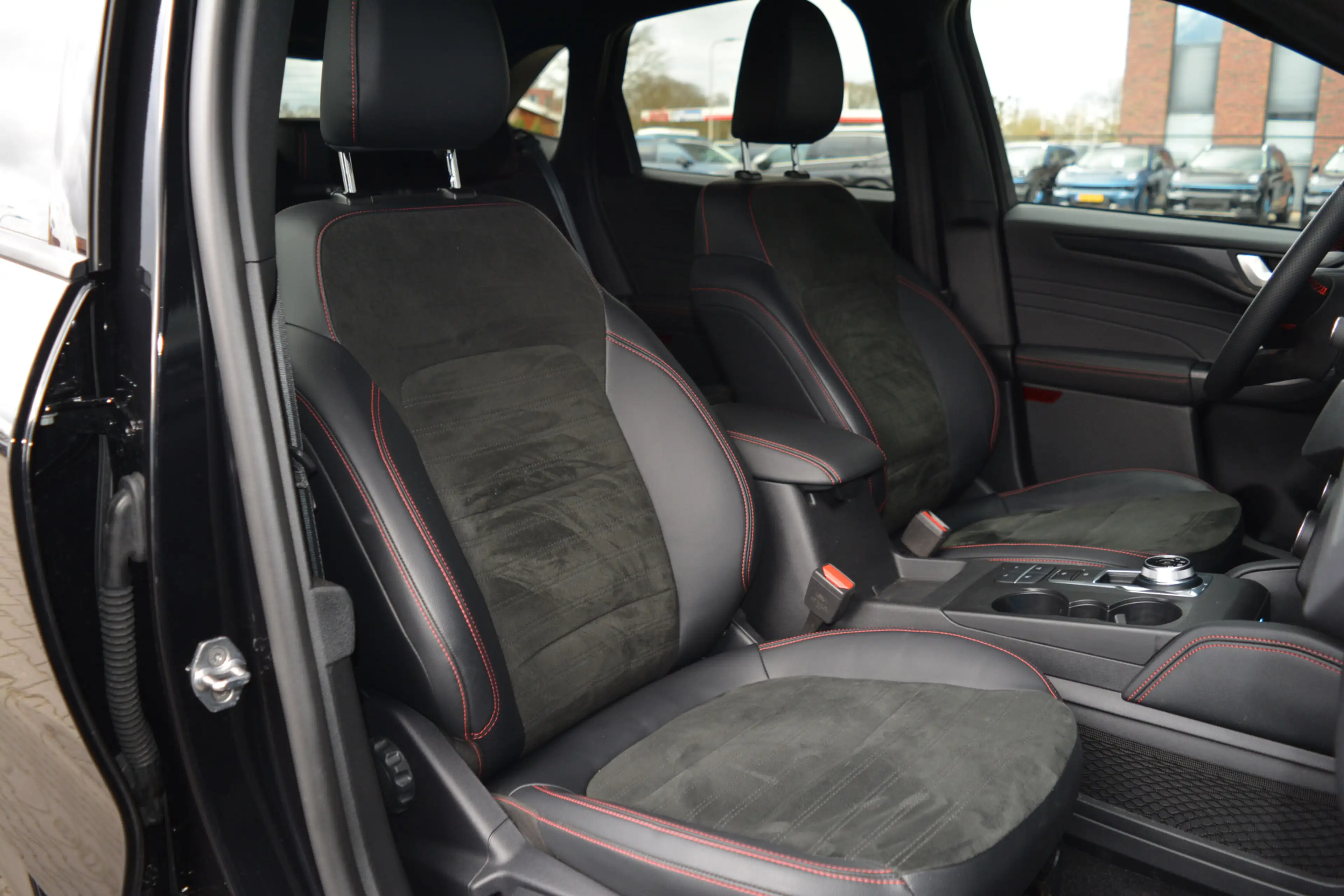 Ford Kuga 2.5 PHEV ST-Line X | ACC | Camera | B&O | — photo 13