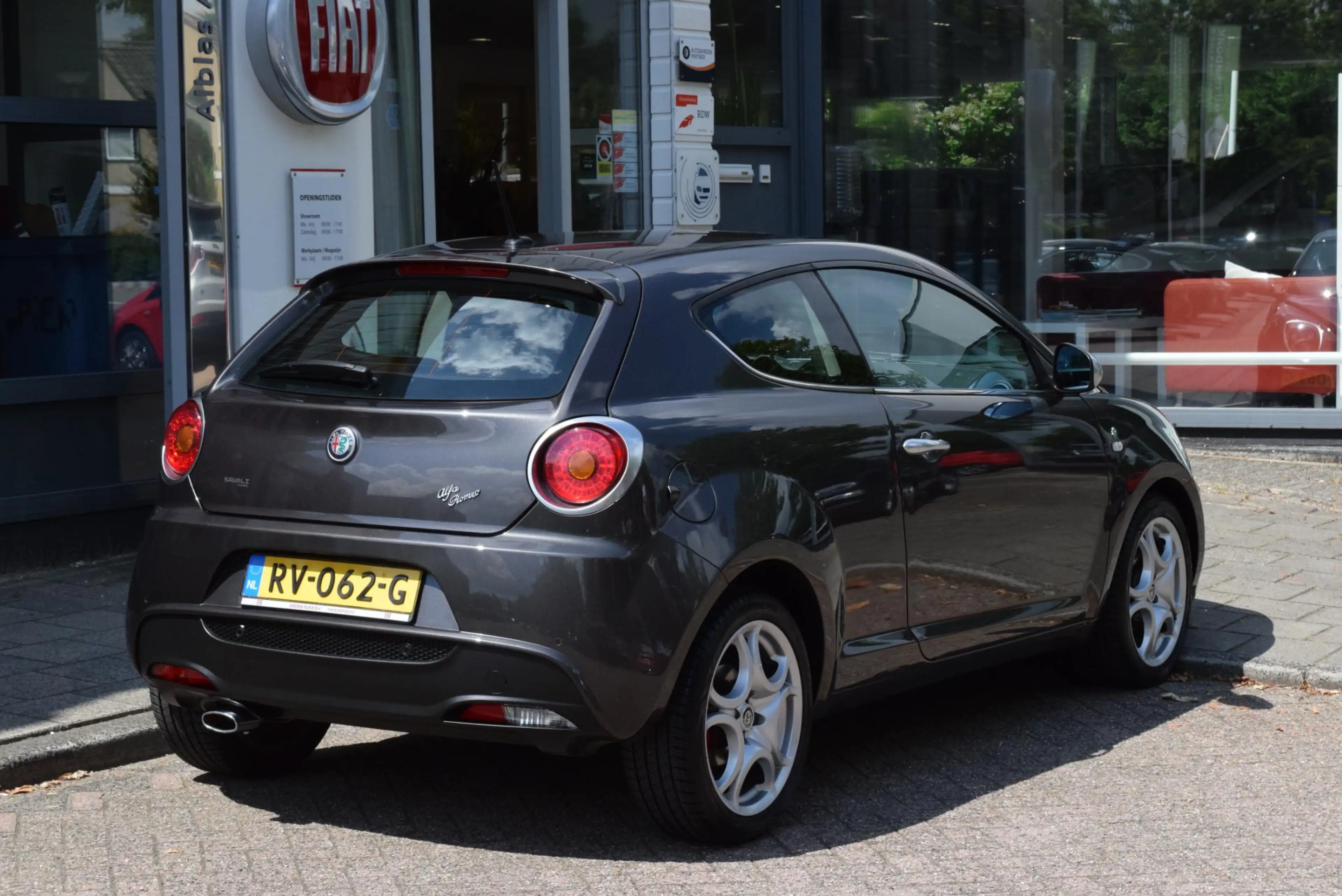 Alfa Romeo MiTo 0.9 TwinAir ECO Super|Leer|17"|Dealero.h. — photo 4