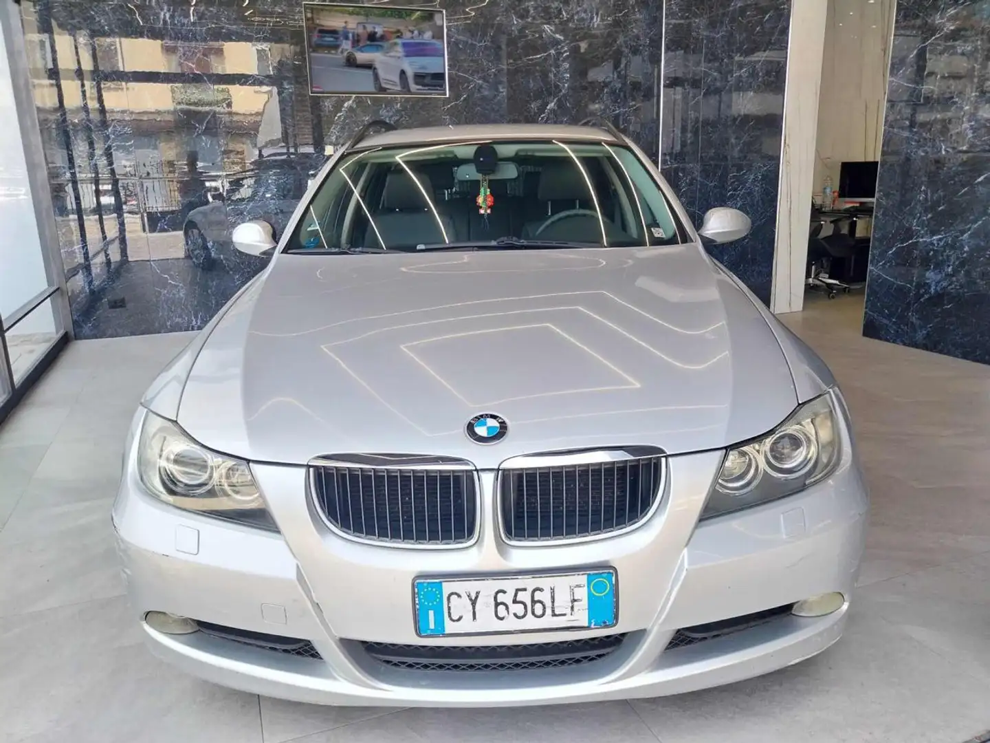 BMW 320 d cat Touring Attiva Argento - 1