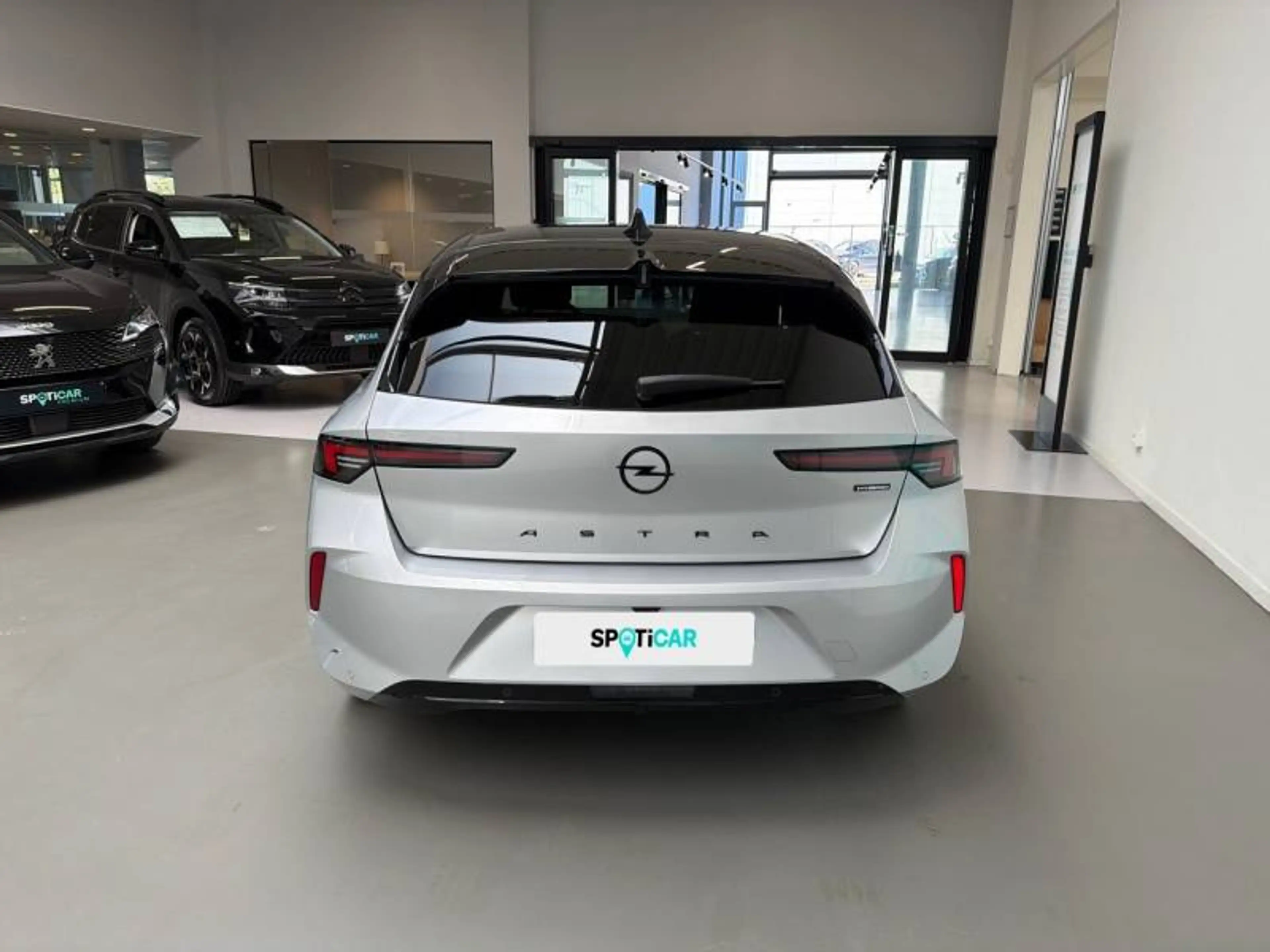 Opel Astra 6 1.2 Turbo MHEV 107kW DCT GS — photo 5