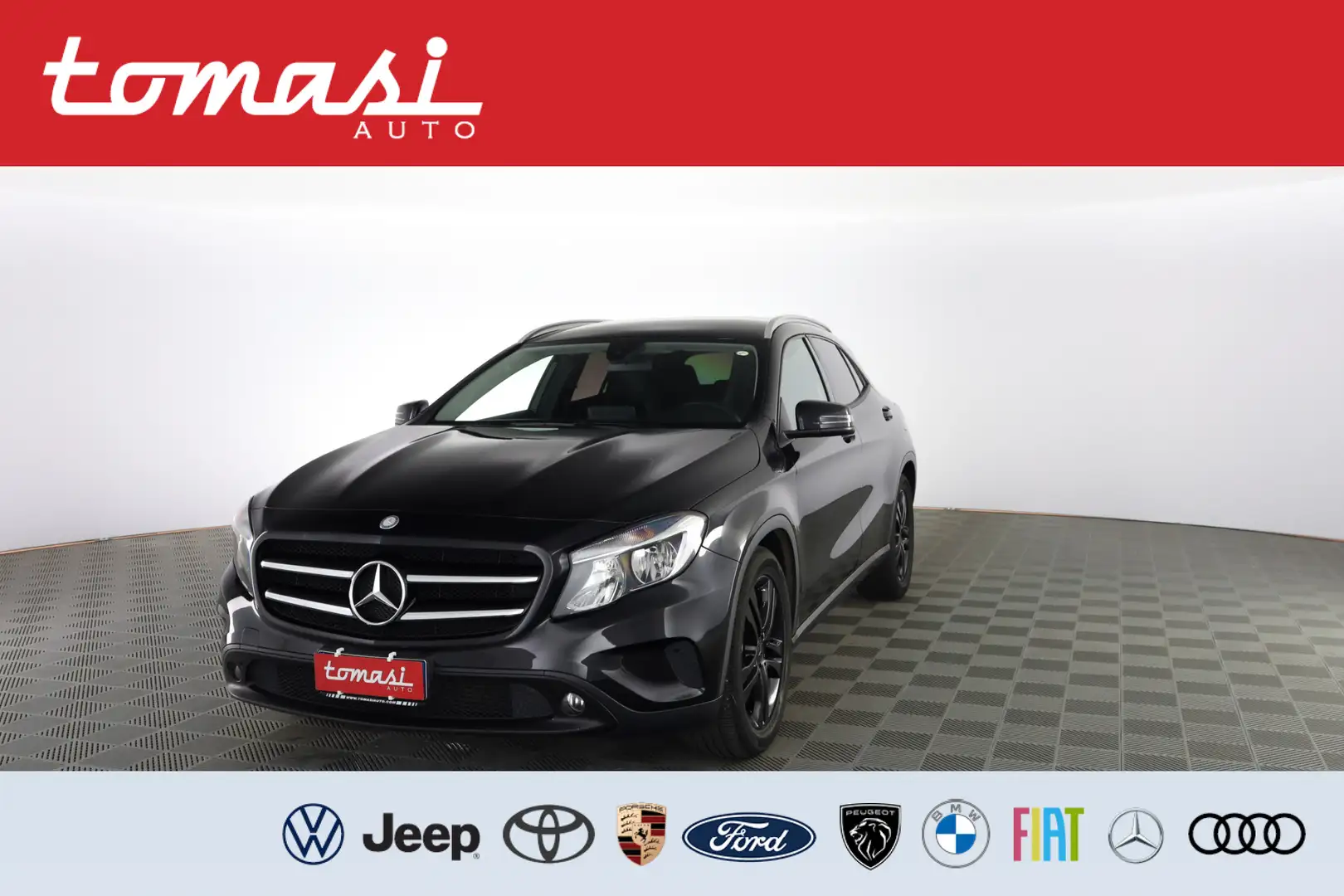 Mercedes-Benz GLA 180 d Automatic Business Extra Schwarz - 1