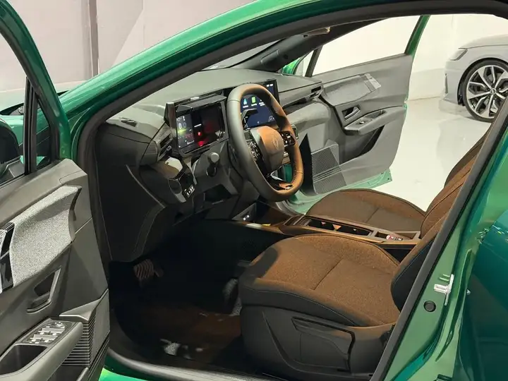 Renault Clio 2026, foto 14