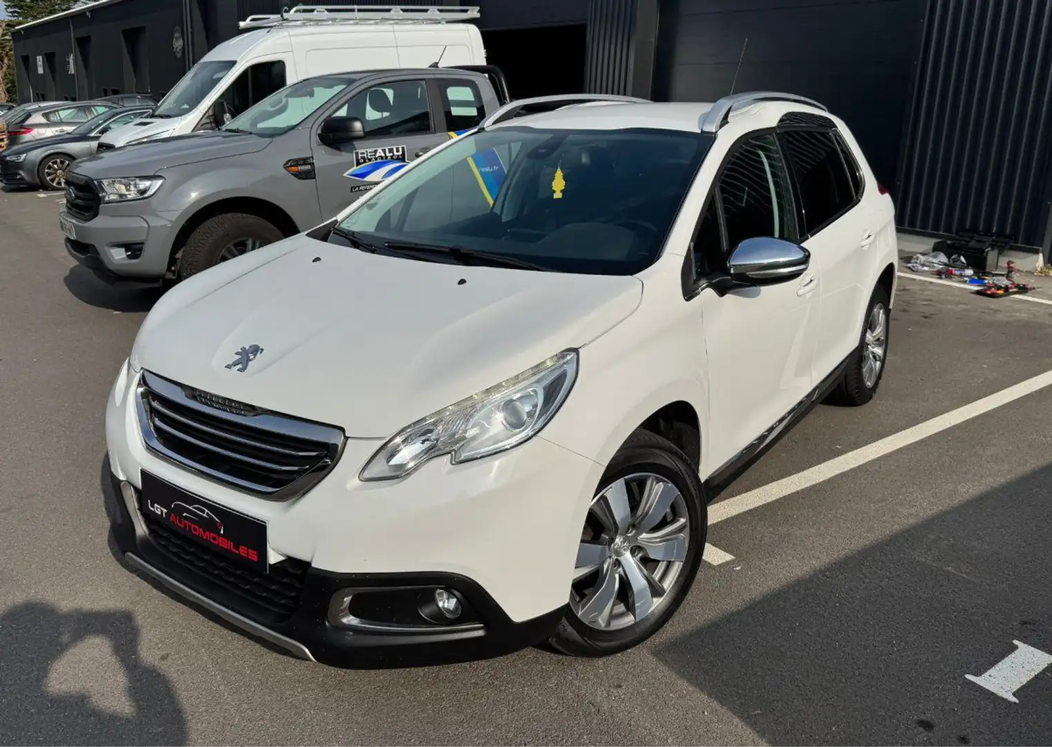 Peugeot 2008 1.6 e-HDi92 FAP Business Pack Blanc - 2