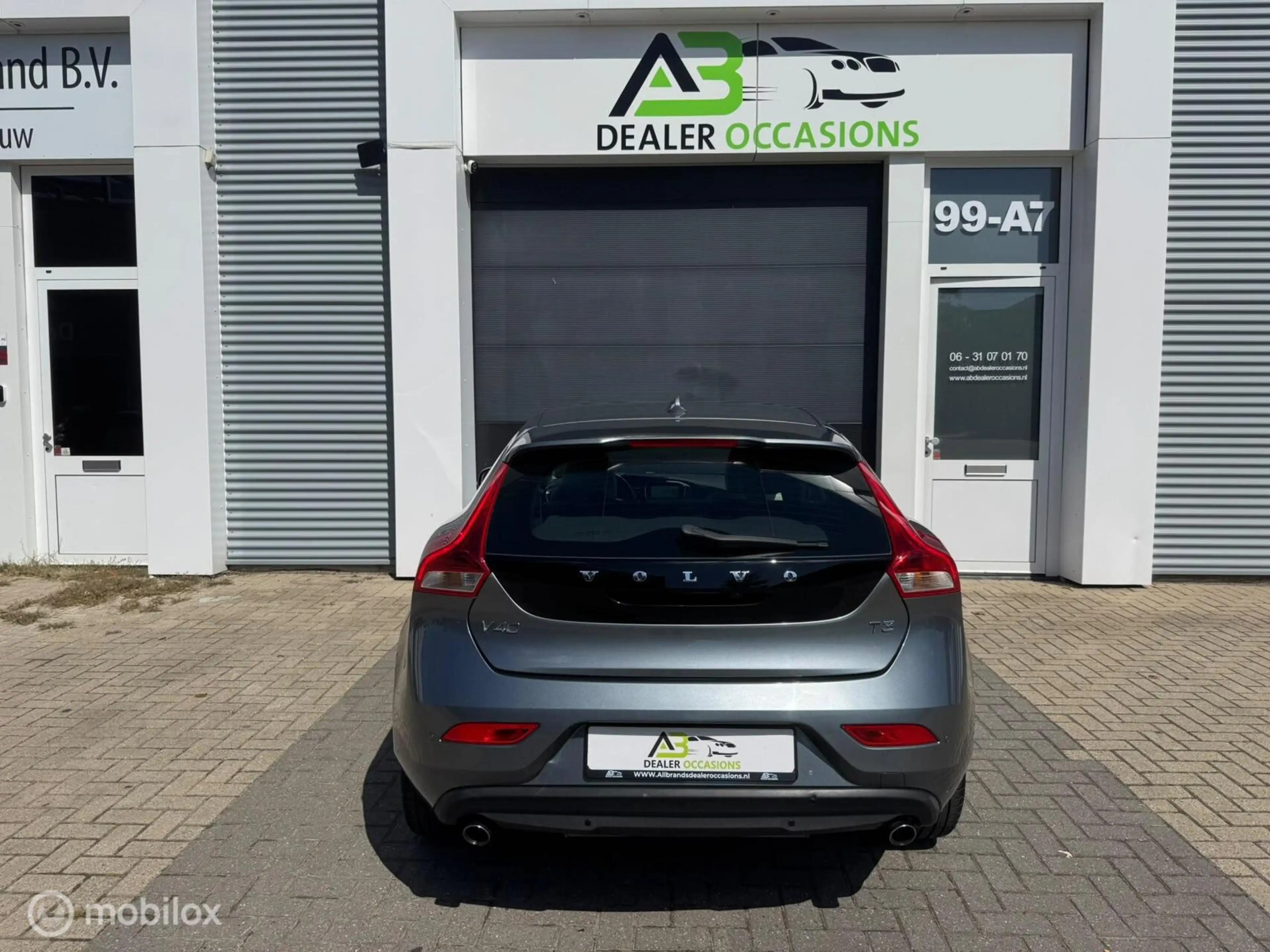 Volvo V40 1.6 T3 Summum Climate/Leder Int/Led/Navi — photo 8