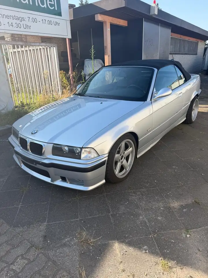 BMW 328i Sport Edition, foto 2