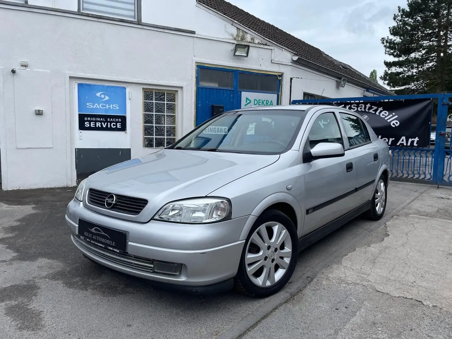 Opel Astra 1.6 16V 2.Hand*Klima*Leder*Sitzheizung Silber - 1