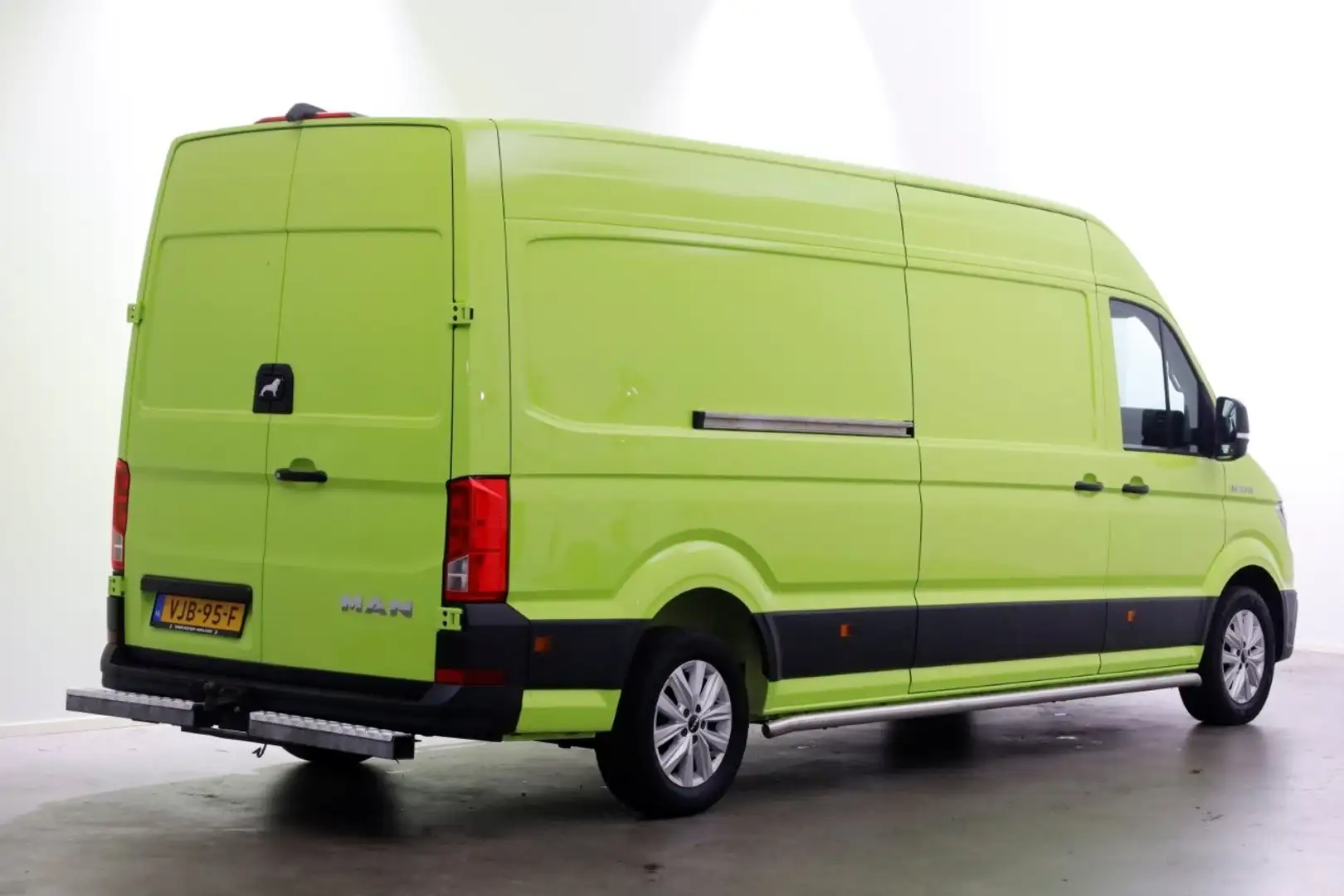 MAN TGE 3.140 2.0 140pk L4H3 (L3H2) Maxi Airco/Navi/Camera Groen - 2