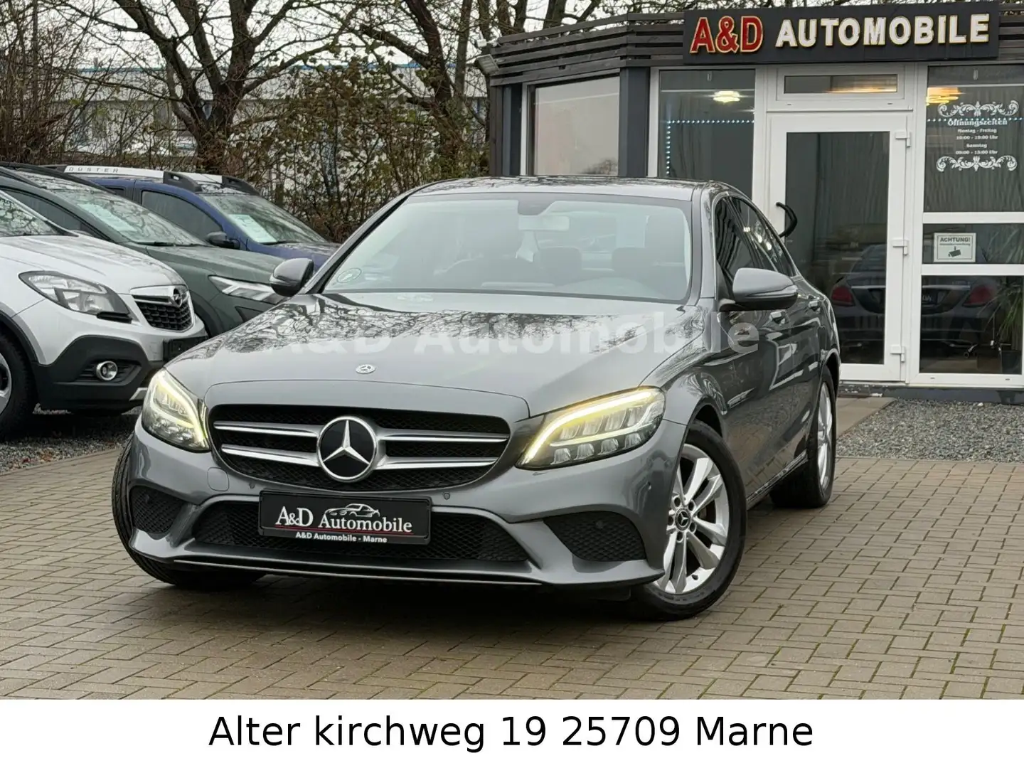 Mercedes-Benz C 220 D AUT. BUSINESS AHK SHZ LED KAMERA NAVI BT Grau - 1