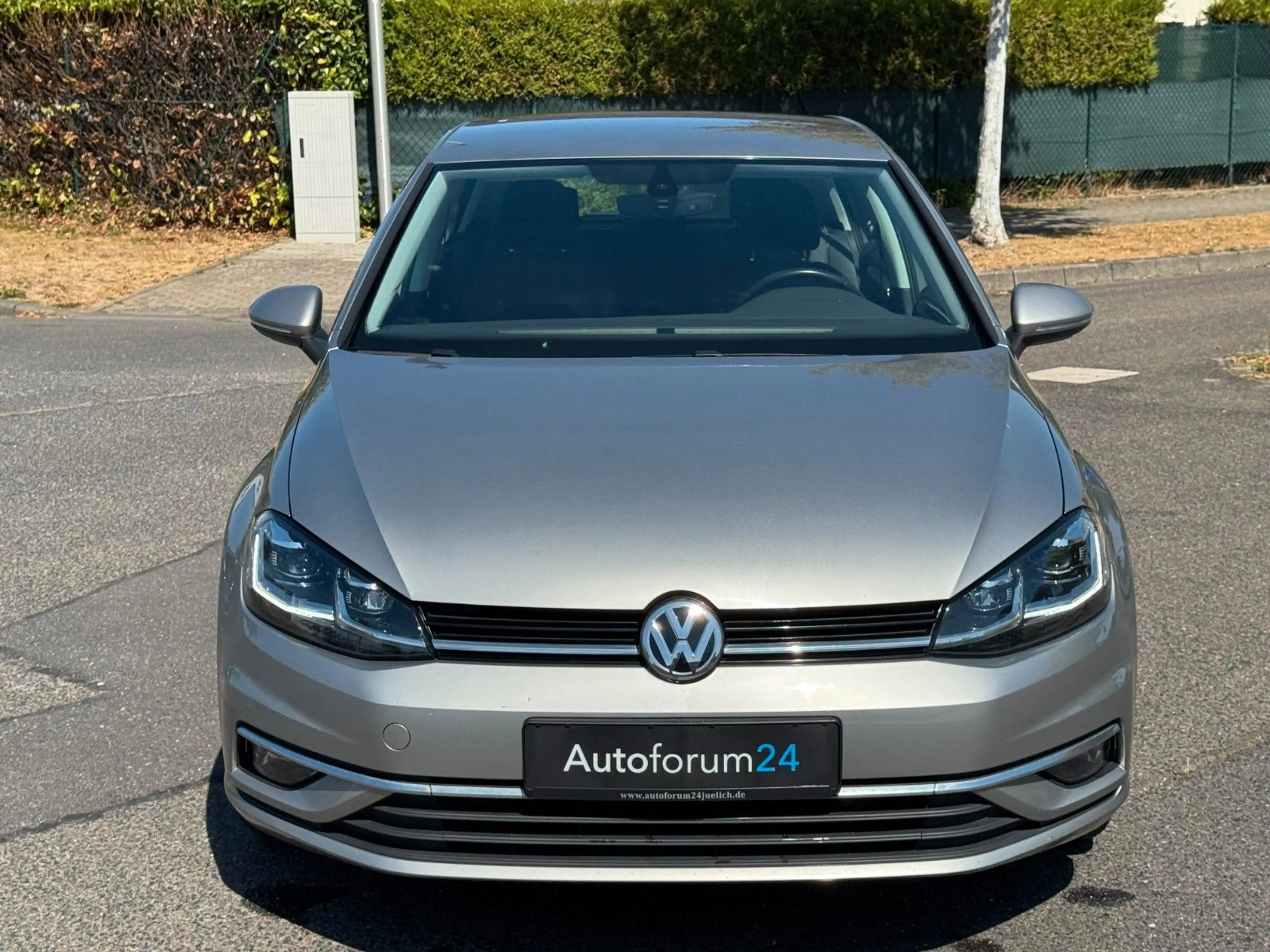 Volkswagen Golf VII Lim. Highline BMT/Start-Stopp*Navi*RFK* — photo 8