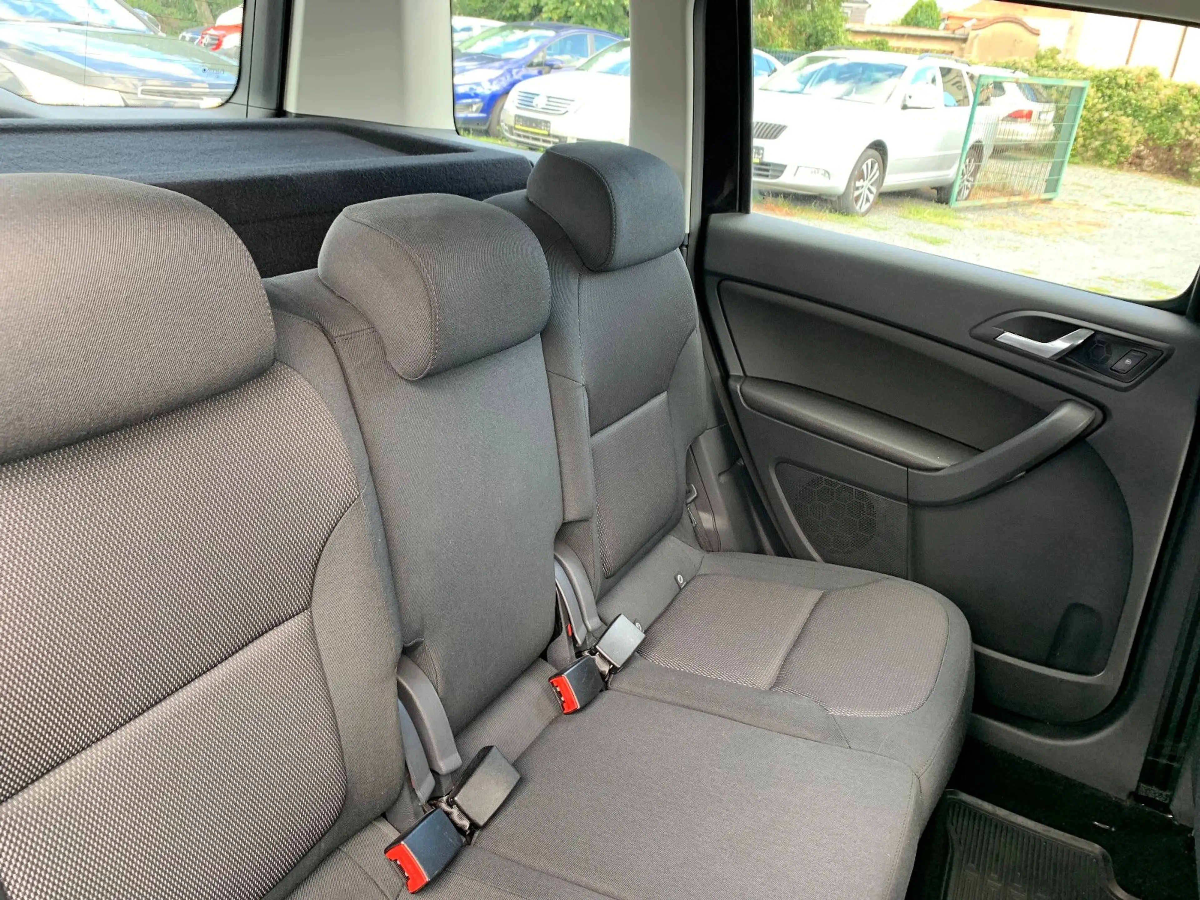 Skoda Yeti 1.2 * Klimaau.,Sitzhzg.,Temp.,PDC hi.,Nr.28 — photo 13