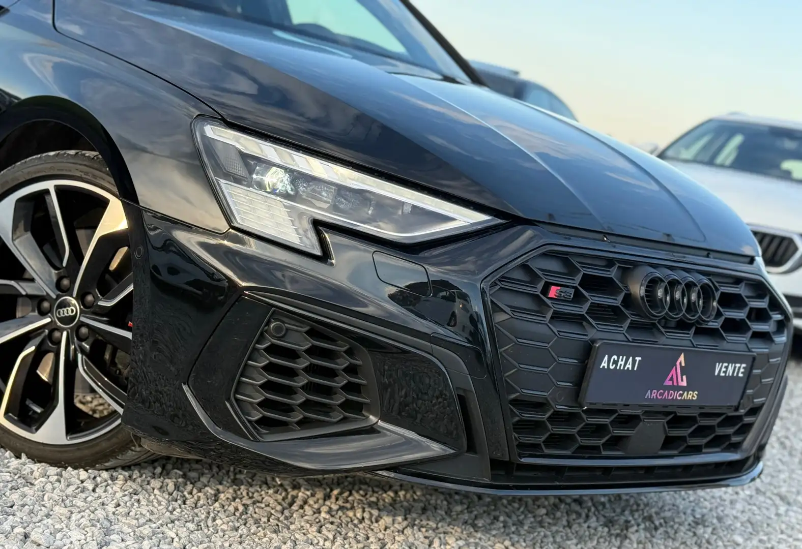 Audi S3 Sportback 2.0 TFSI Quattro S tronic - Pack Carbone Negro - 2