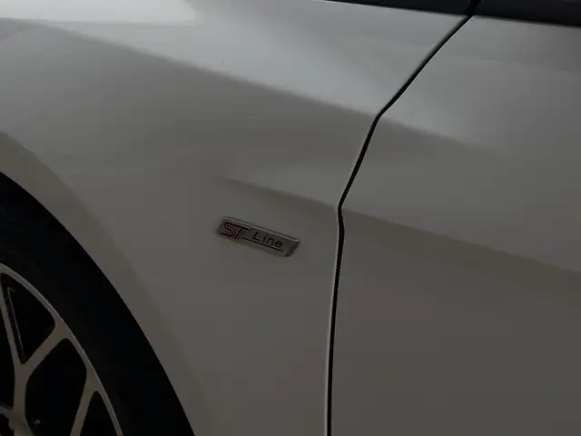 Ford Focus view 11