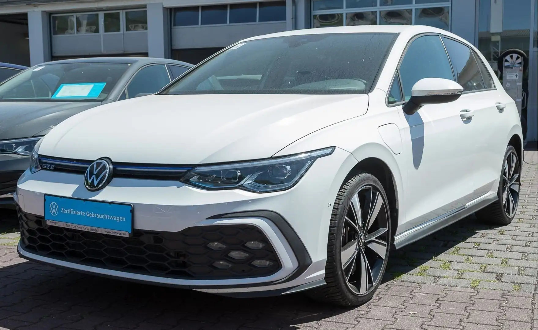 Volkswagen Golf GTE 1.4 dsg Hybrid 2021 245cv 18" camera vari colori Bianco - 1