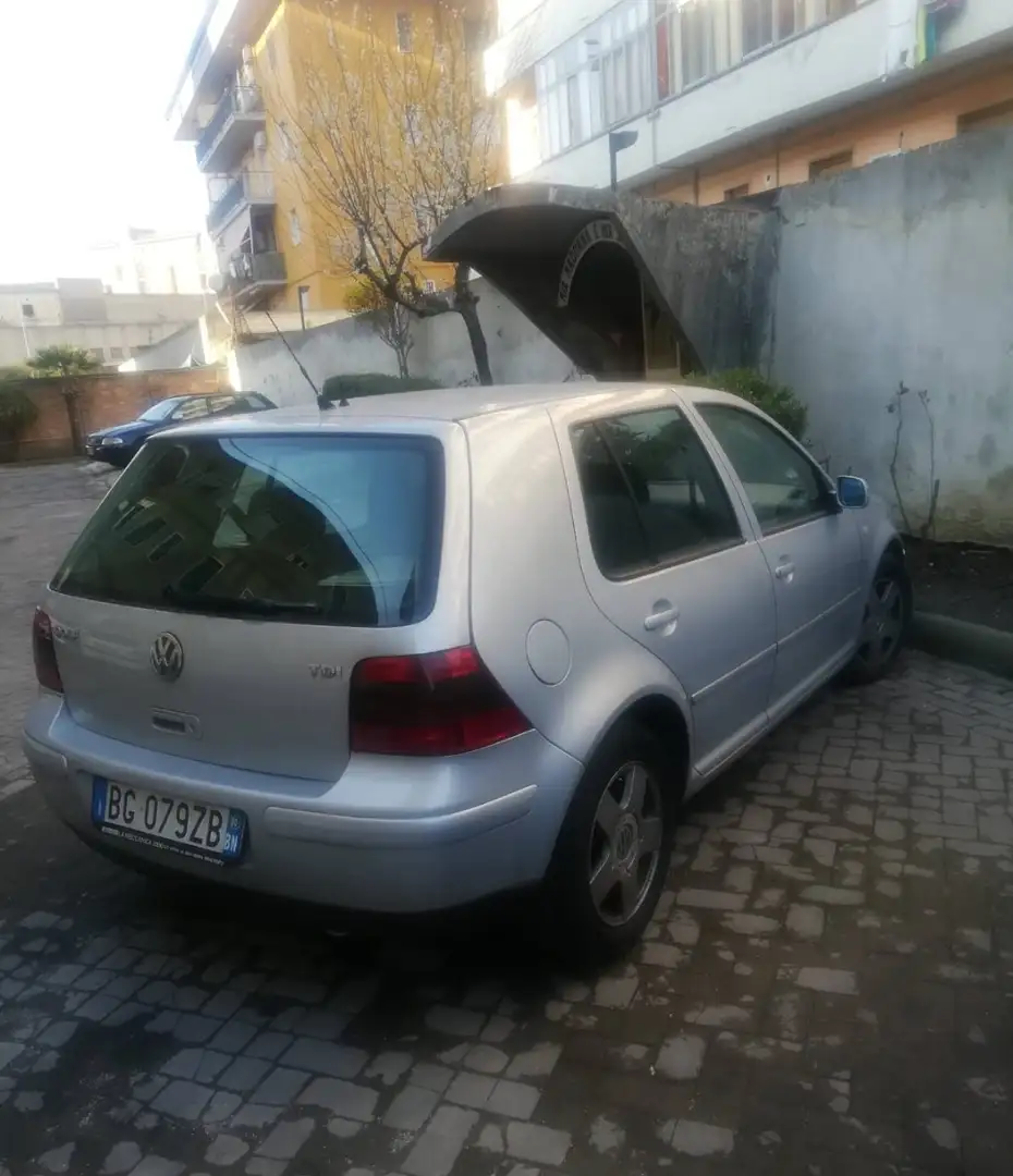 Volkswagen Golf 5p 1.9 tdi Highline 110cv - 2