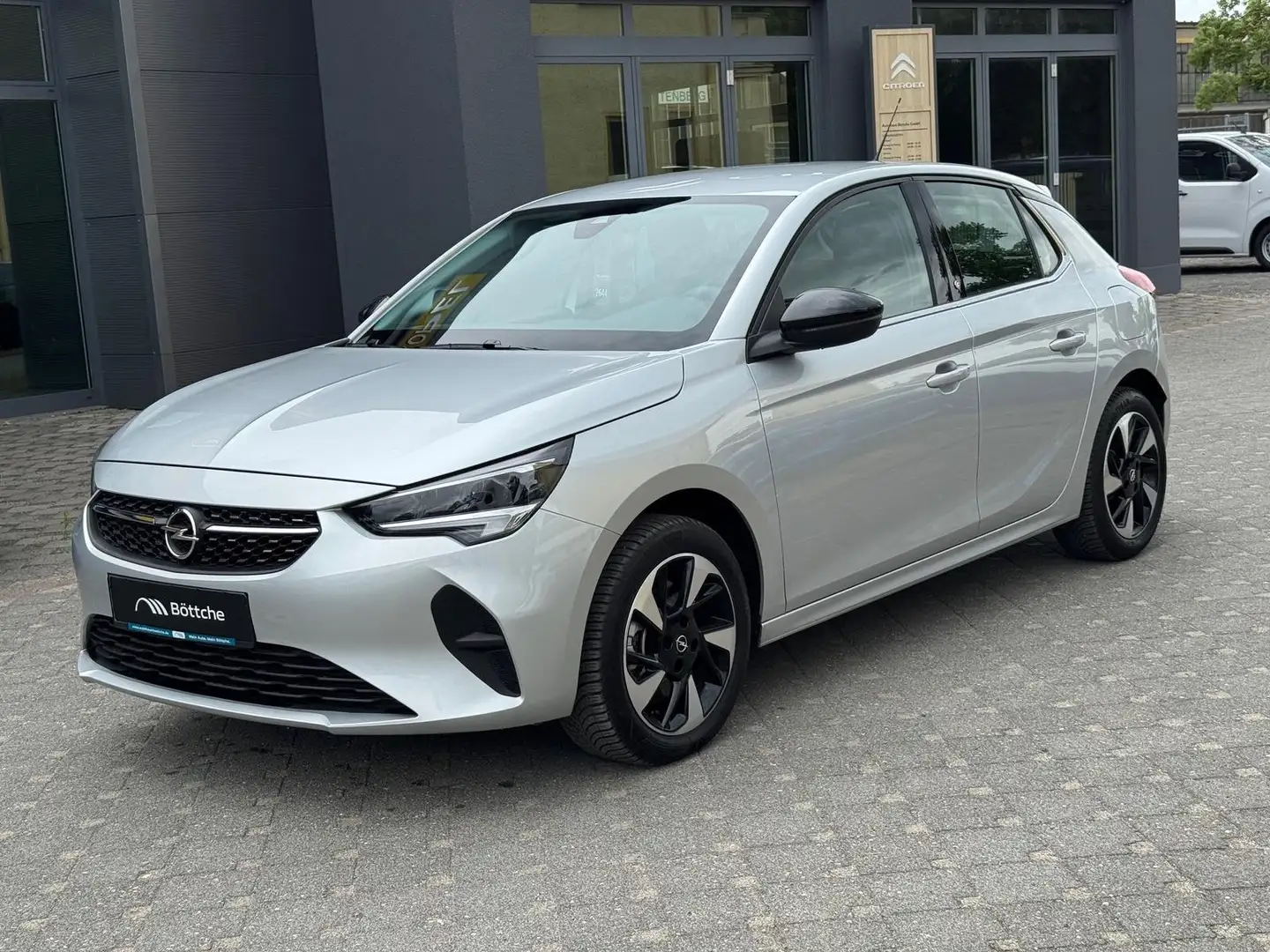 Opel Corsa-e Elegance - ALLW/NAVI/11kWOBC/KAMERA Grau - 1