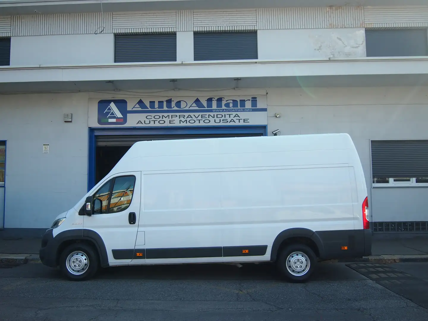 Fiat Ducato MAXI XL 2.3MJET 130CV L4H3 EURO6 Bianco - 2