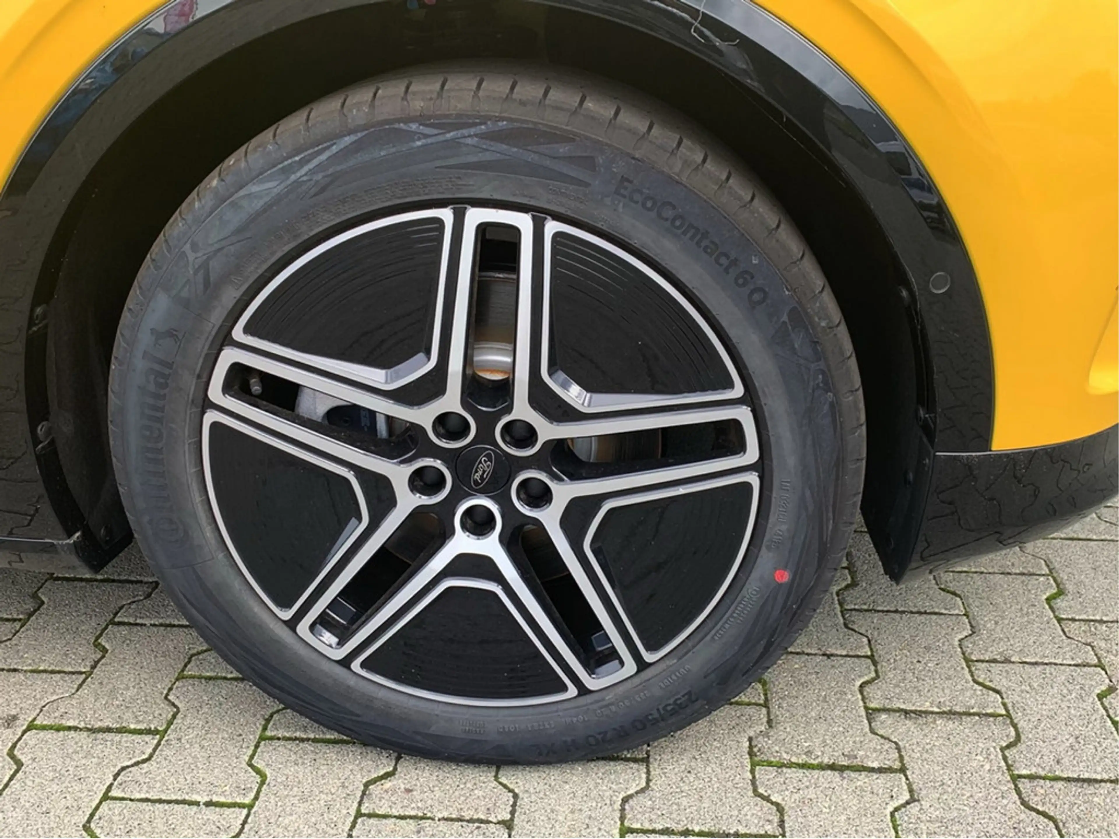 Ford Capri Premium AWD Extended Range — photo 7