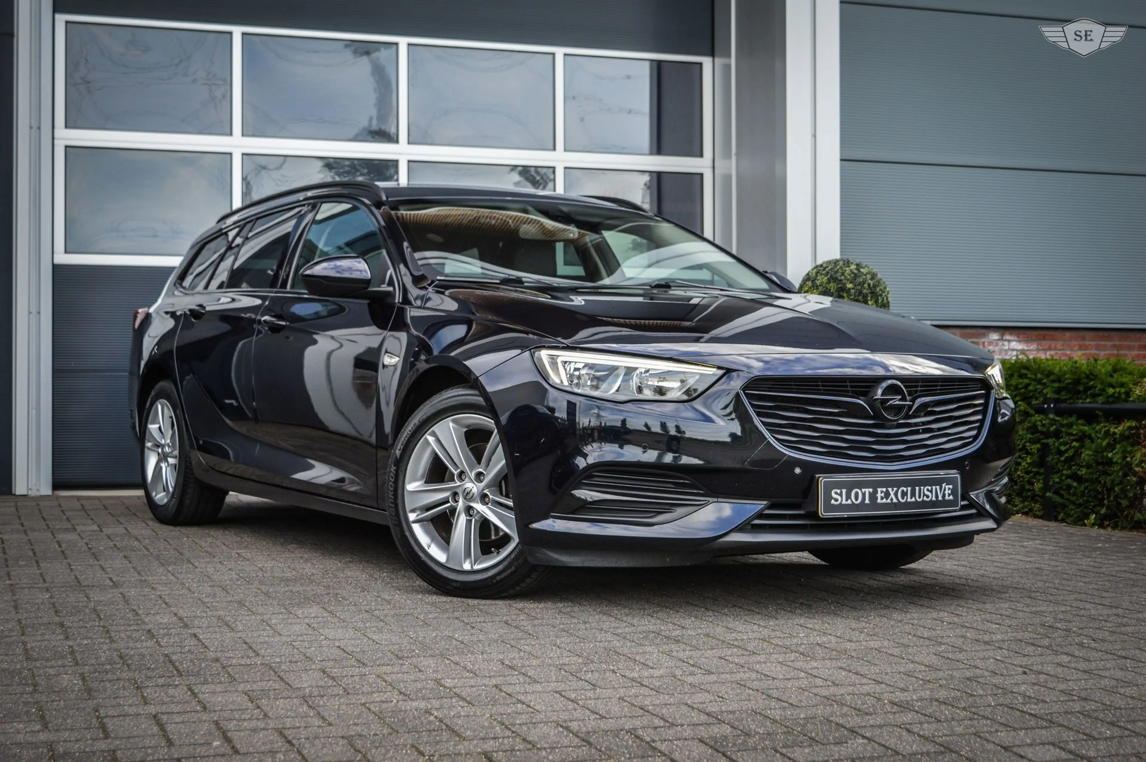 Opel Insignia Sports Tourer 1.5 Turbo Business Executive|Climate — photo 13