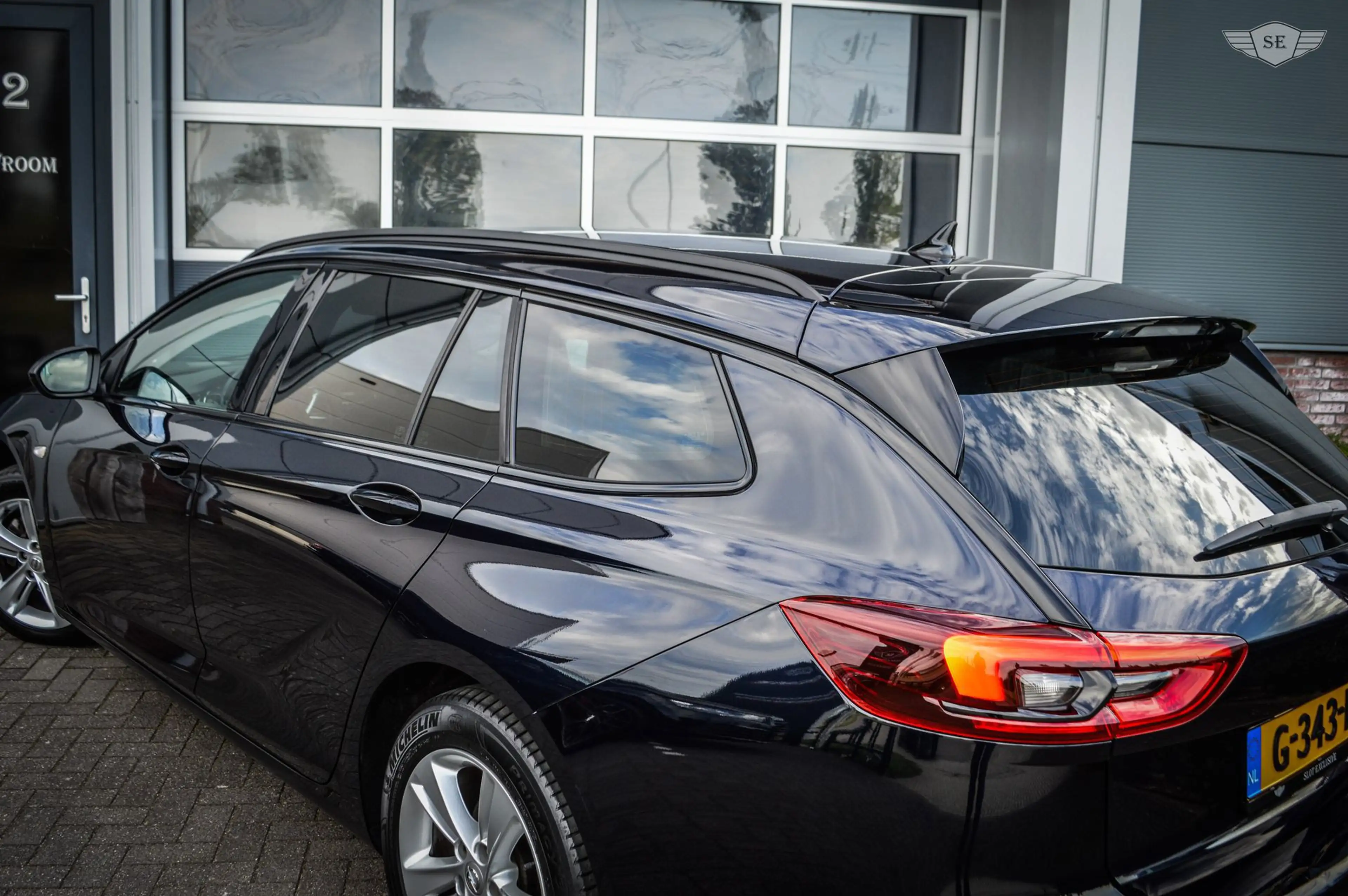 Opel Insignia Sports Tourer 1.5 Turbo Business Executive|Climate — photo 30