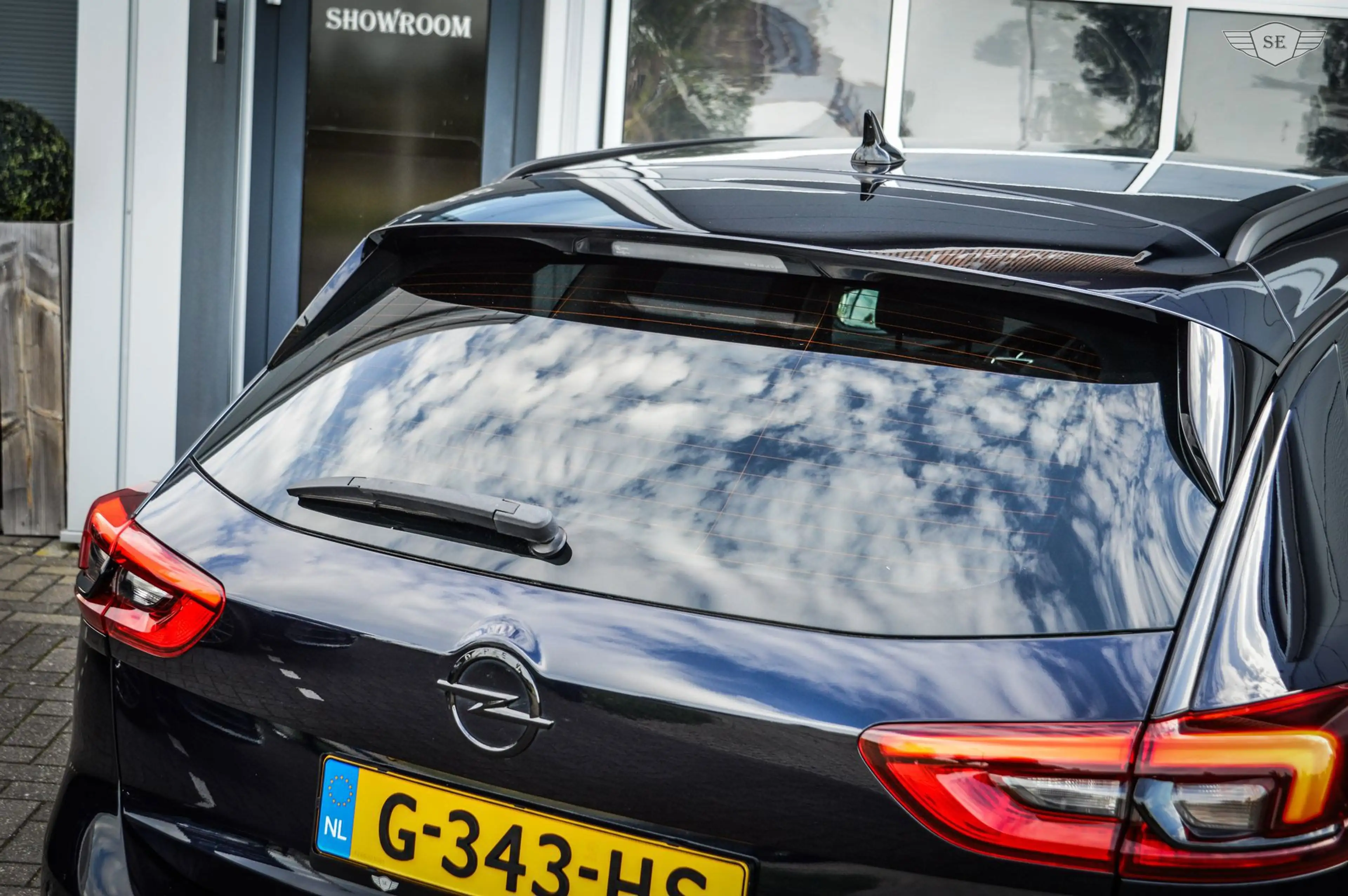 Opel Insignia Sports Tourer 1.5 Turbo Business Executive|Climate — photo 32