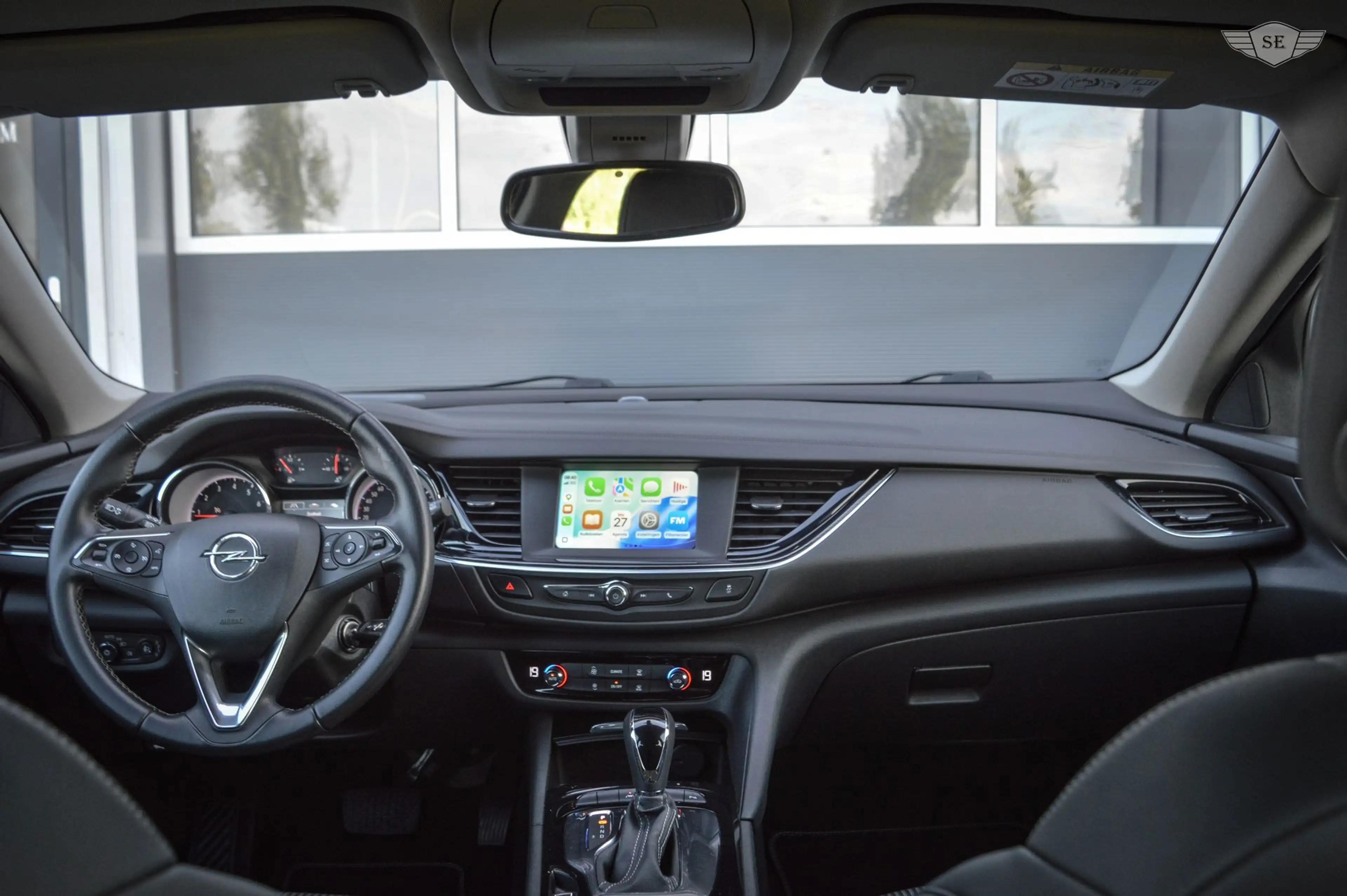 Opel Insignia Sports Tourer 1.5 Turbo Business Executive|Climate — photo 7