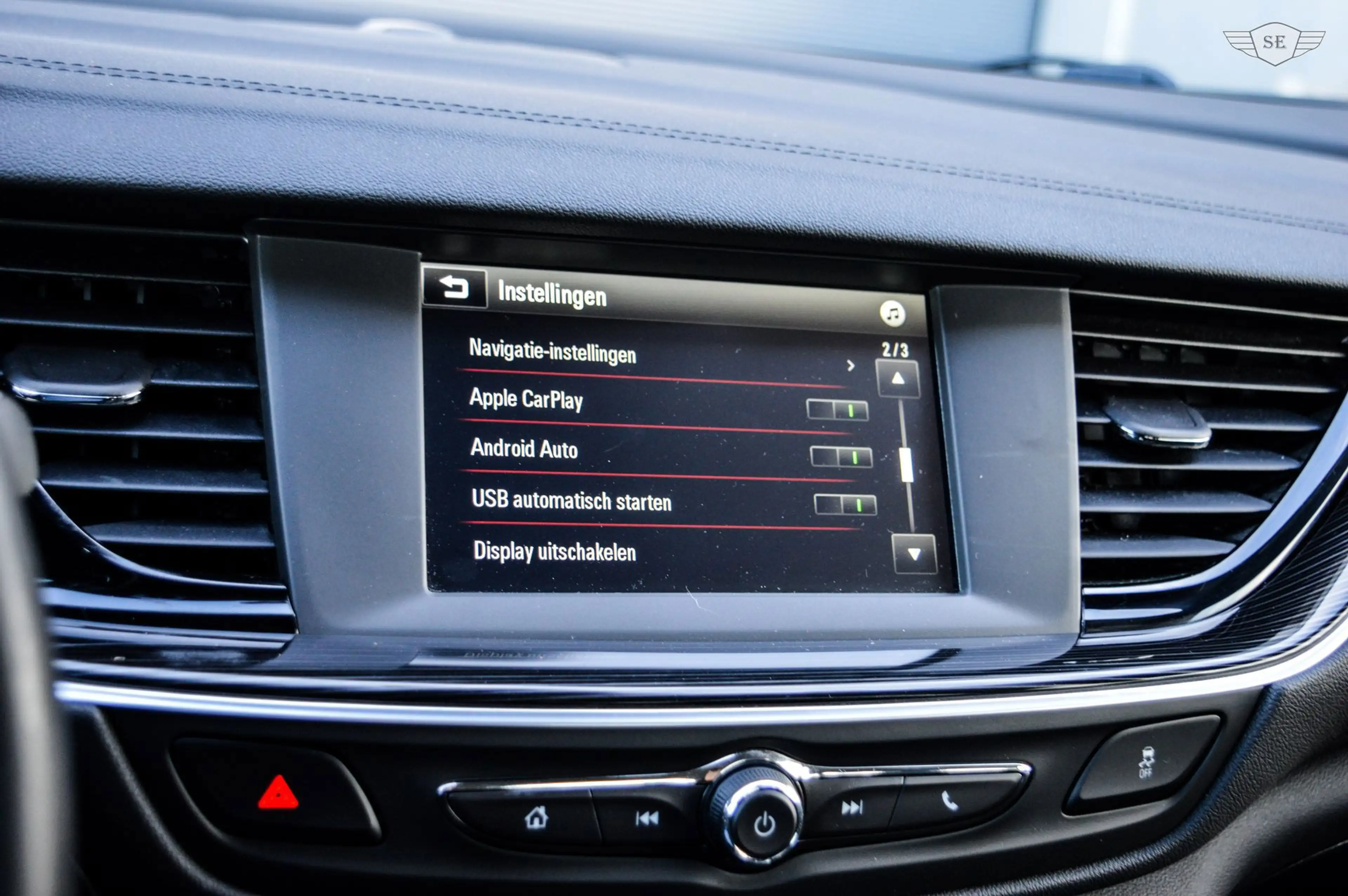 Opel Insignia Sports Tourer 1.5 Turbo Business Executive|Climate — photo 18