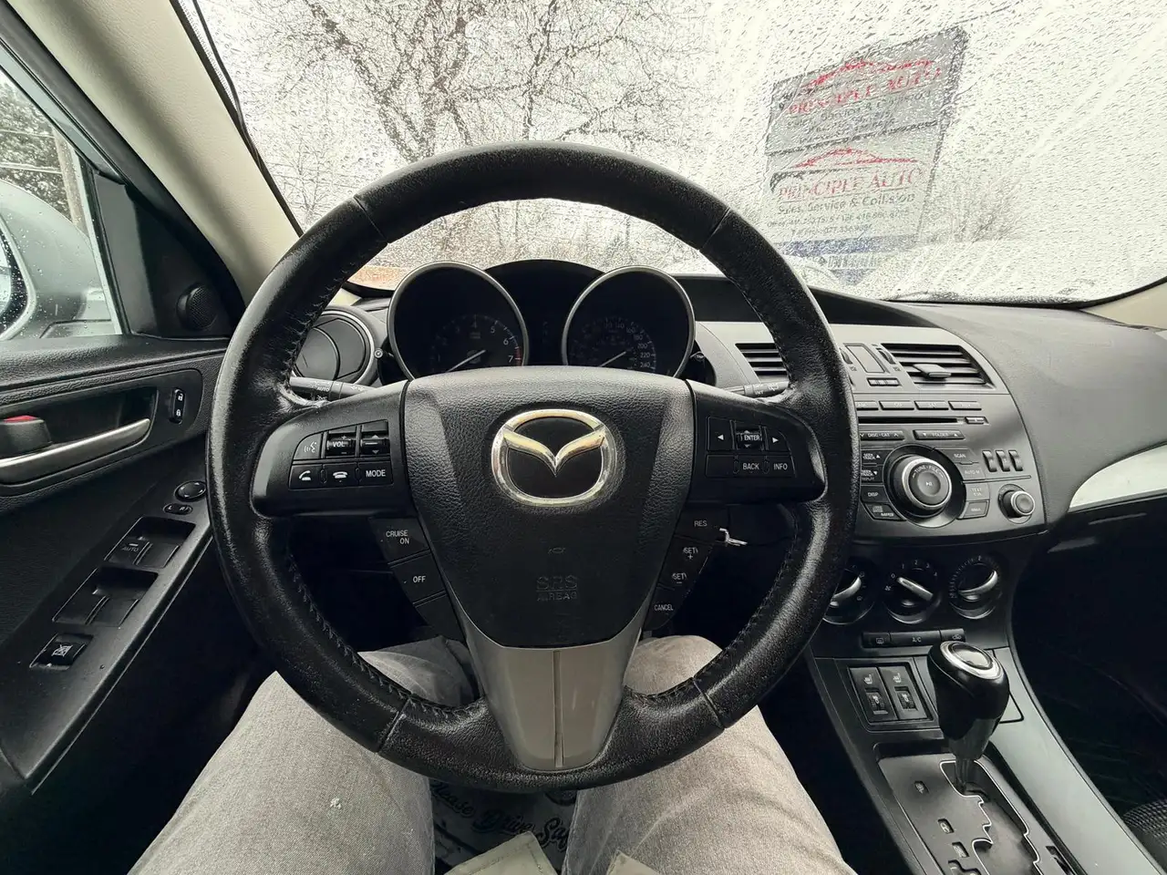 Mazda 3 photo Mazda 3