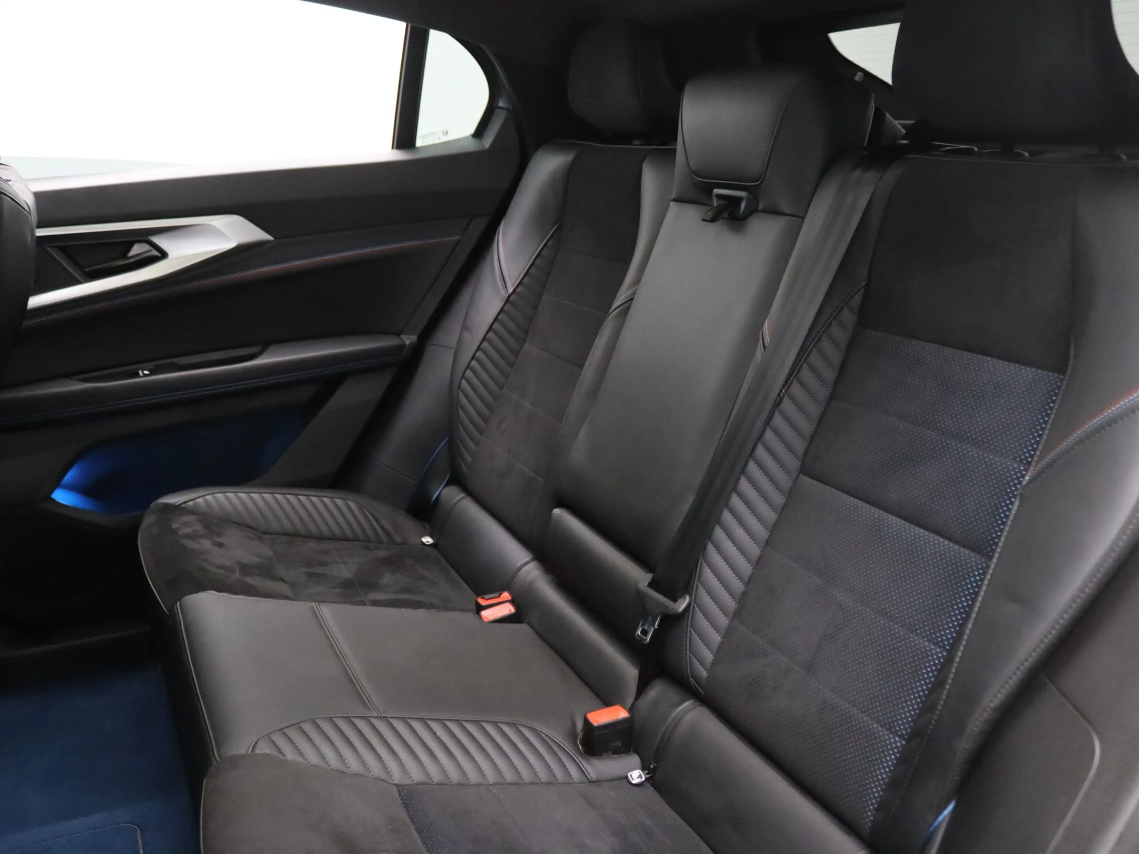 Renault Rafale 4x4 plug-in hybrid 300pk atelier Alpine Panoramada — photo 32