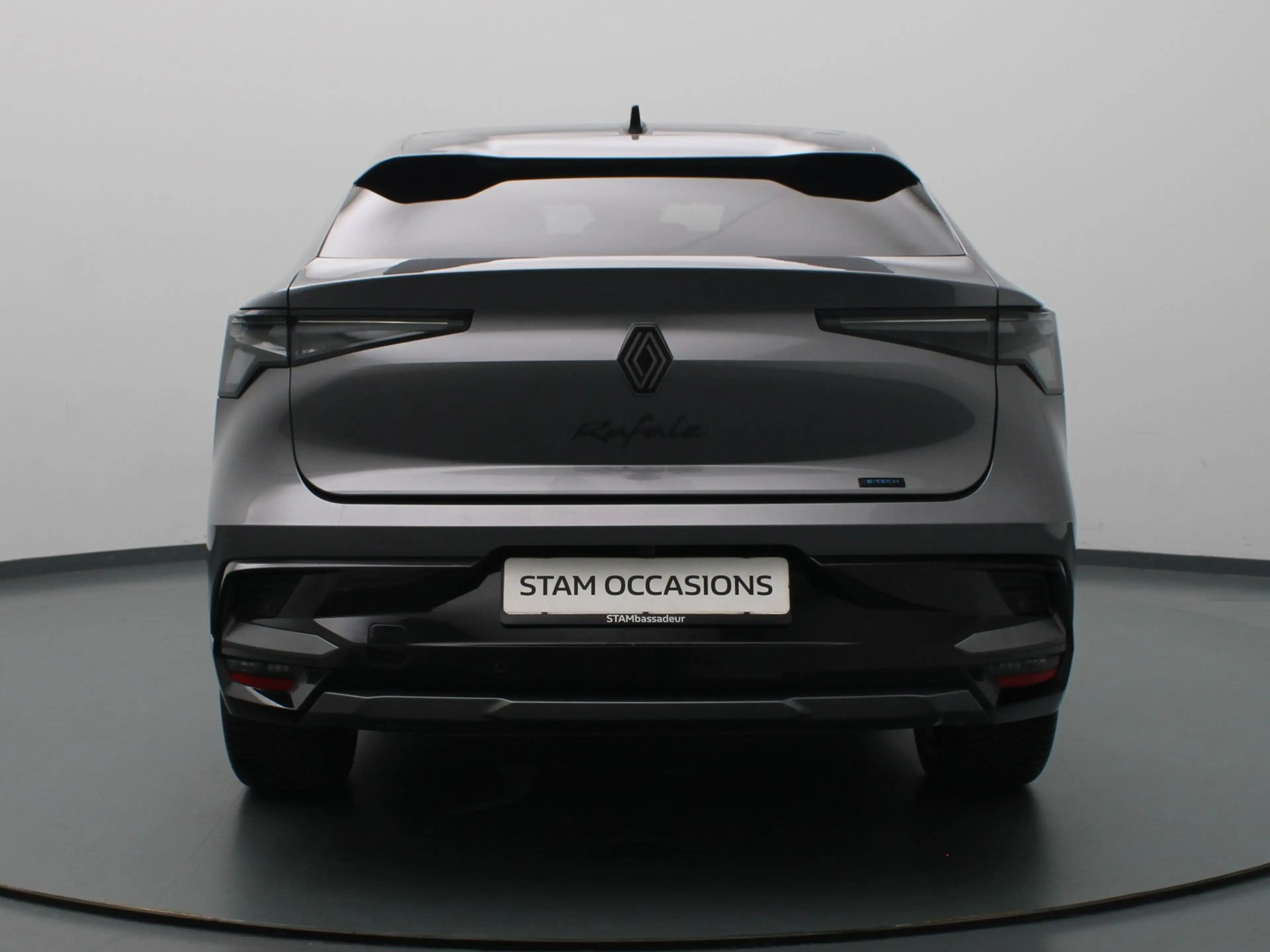Renault Rafale 4x4 plug-in hybrid 300pk atelier Alpine Panoramada — photo 28