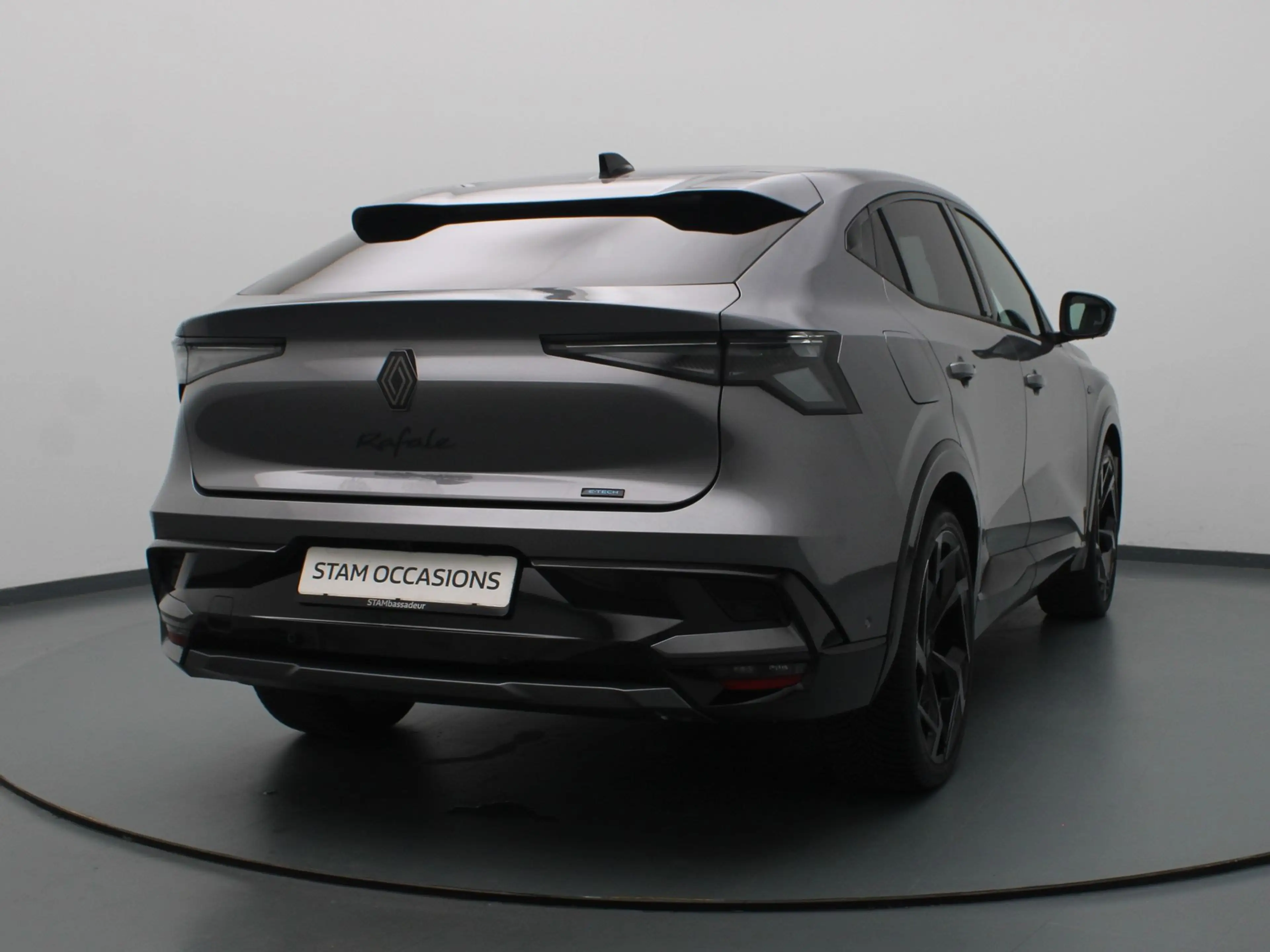 Renault Rafale 4x4 plug-in hybrid 300pk atelier Alpine Panoramada — photo 20