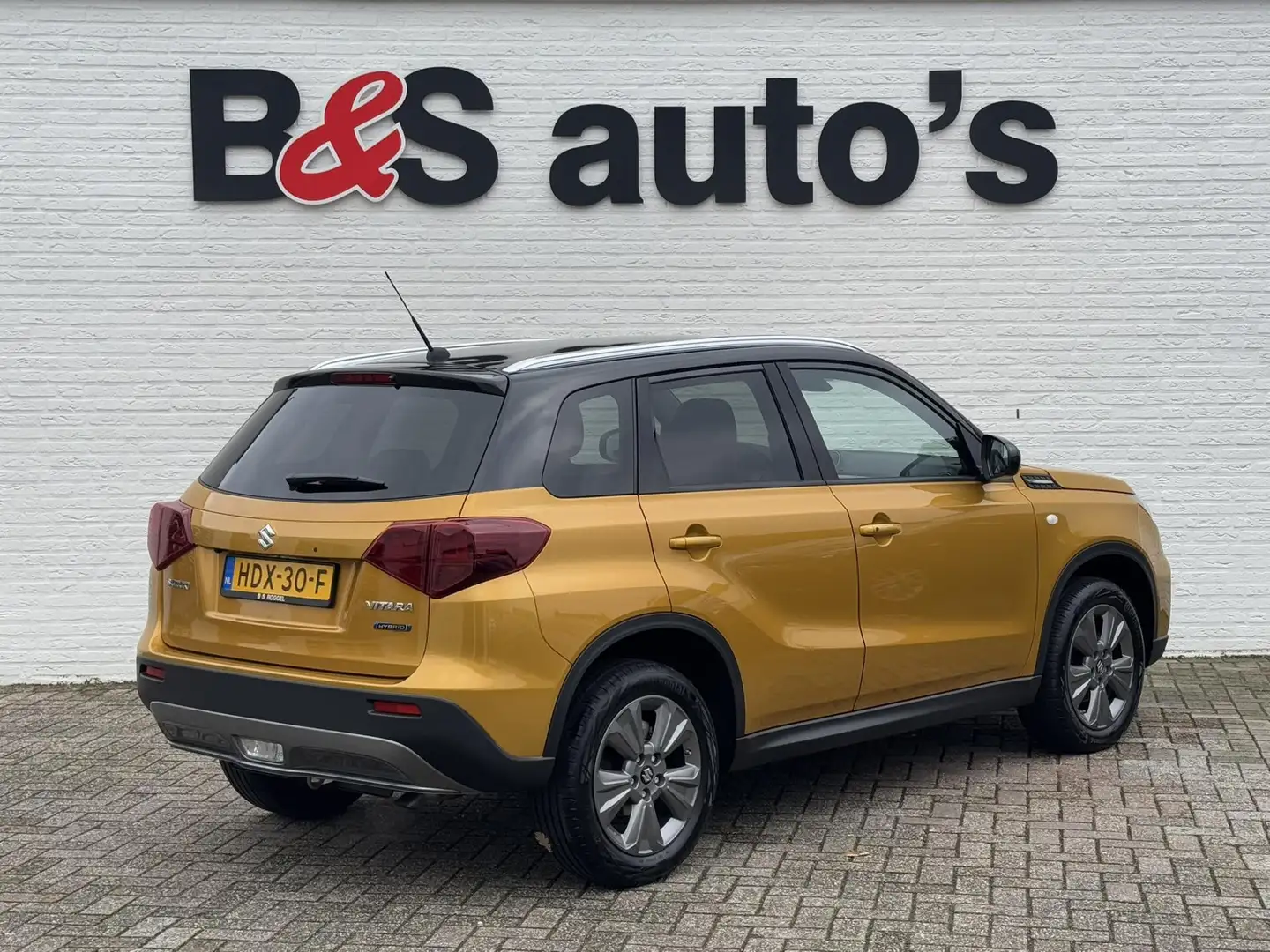 Suzuki Vitara 1.5 Hybrid Select Rhino Edition Automaat Led Camer Geel - 2