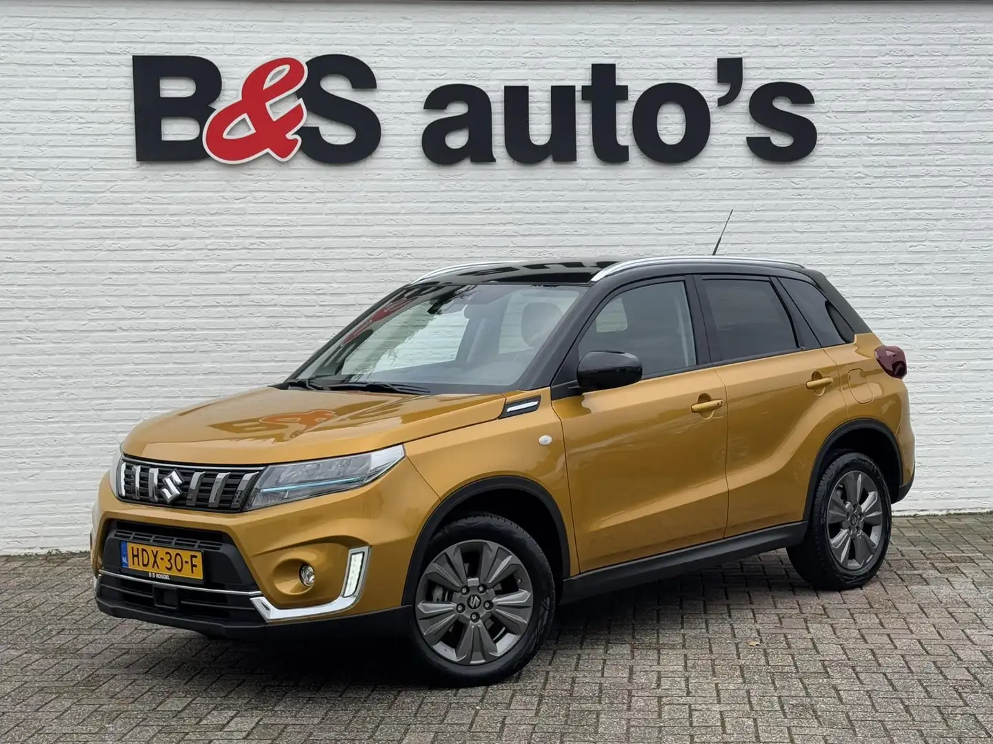 Suzuki Vitara 1.5 Hybrid Select Rhino Edition Automaat Led Camer Geel - 1