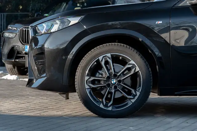 BMW X2 view 9