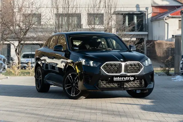 BMW X2 view 3