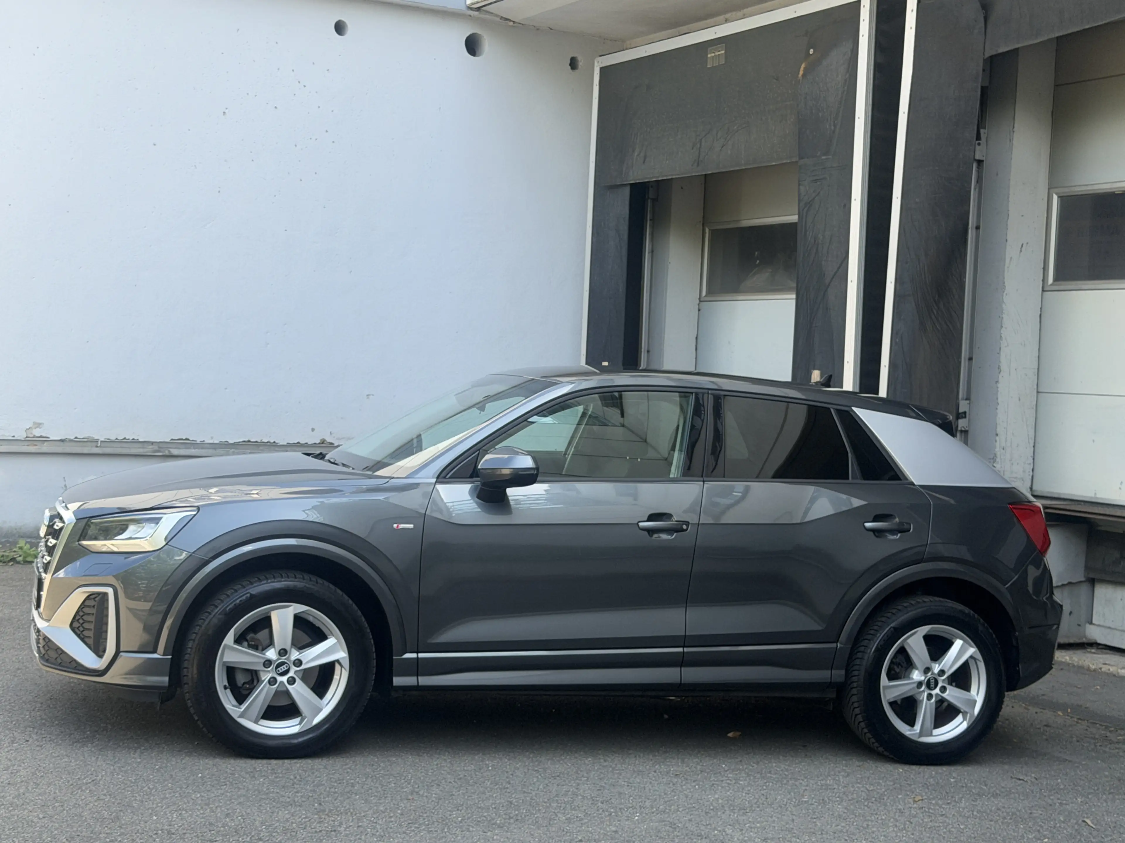 Audi Q2 35 TFSI S line LED Virtual Tempomat MMI PDC — photo 3