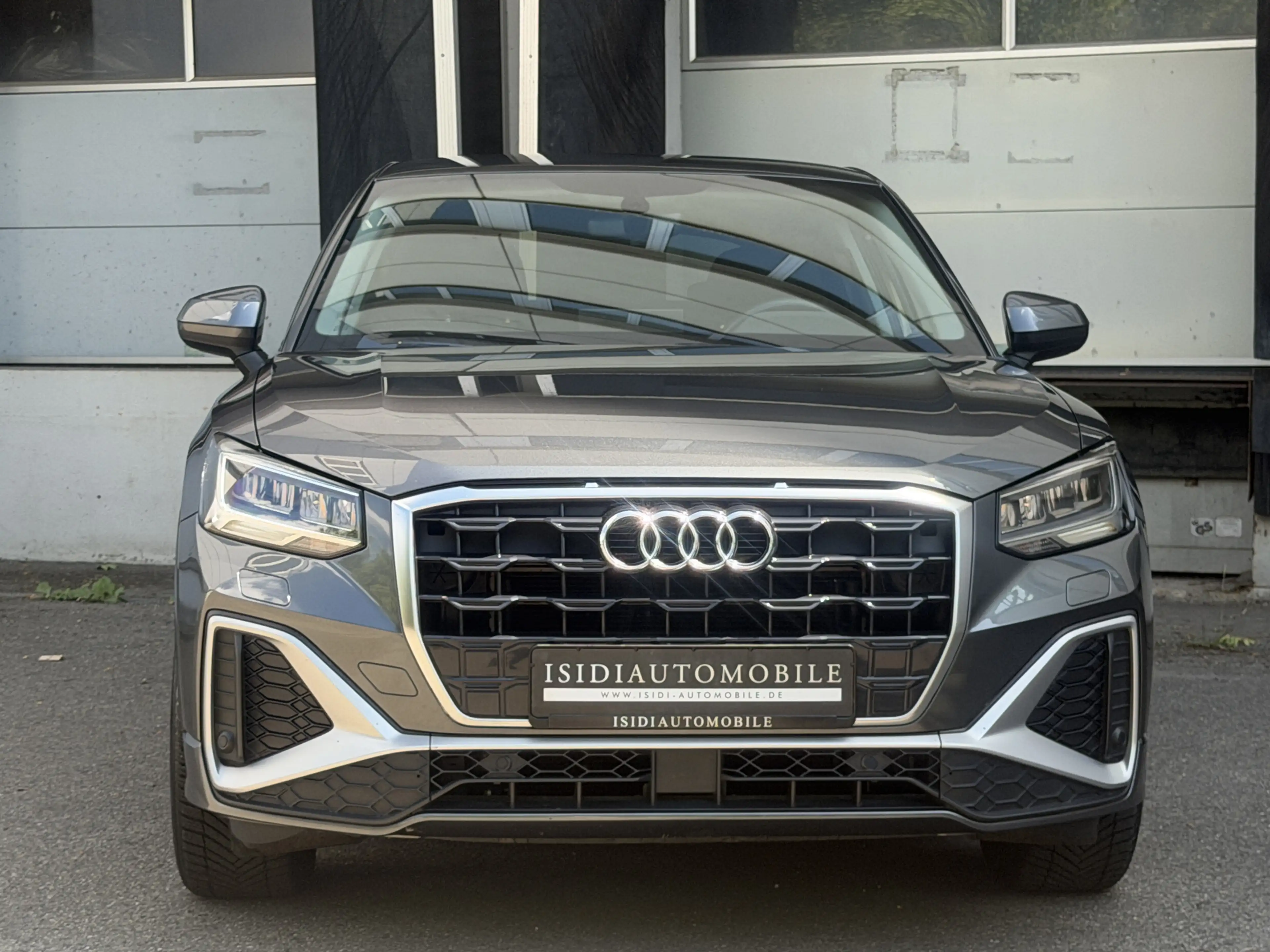 Audi Q2 35 TFSI S line LED Virtual Tempomat MMI PDC — photo 10