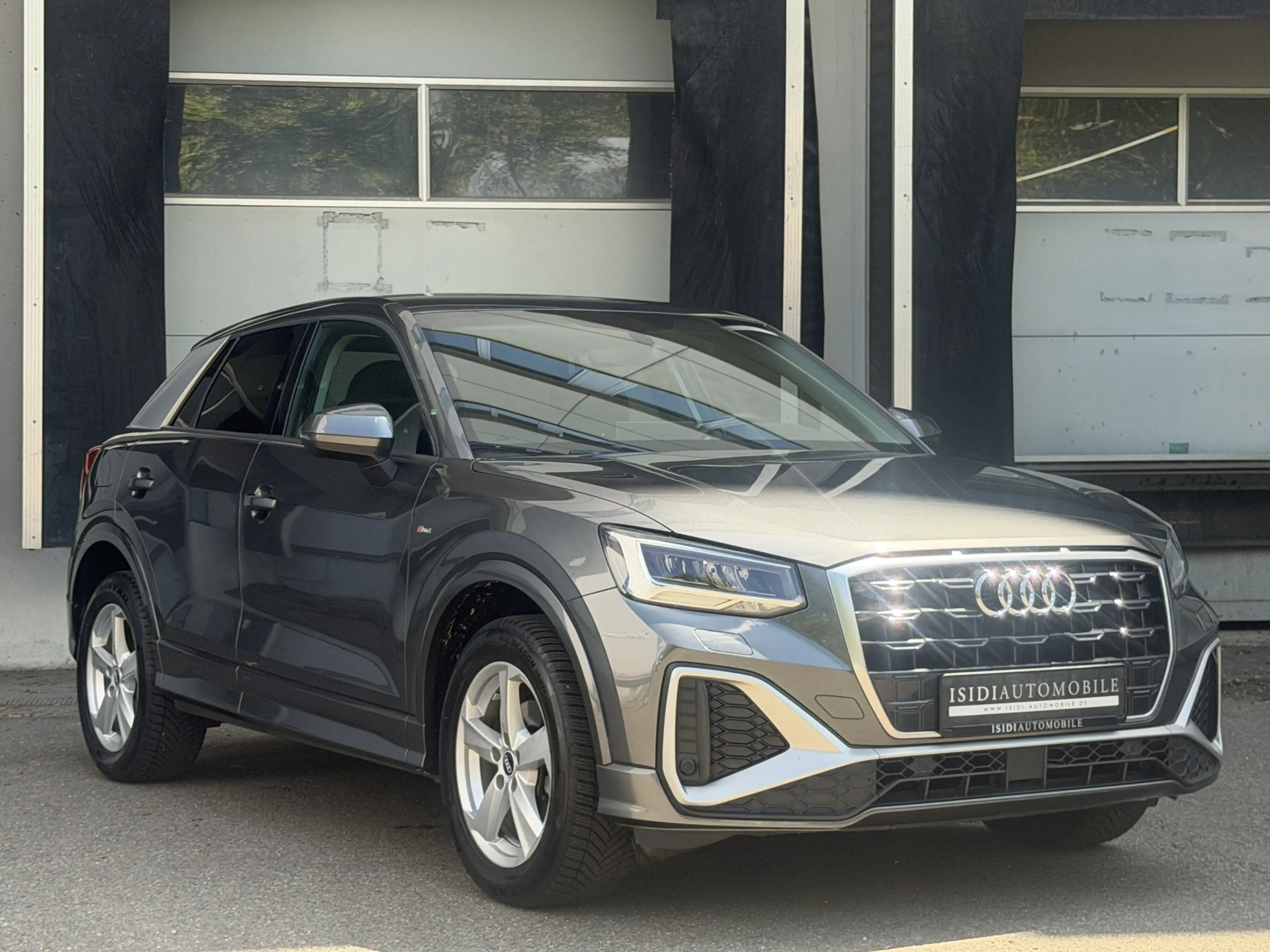 Audi Q2 35 TFSI S line LED Virtual Tempomat MMI PDC — photo 9