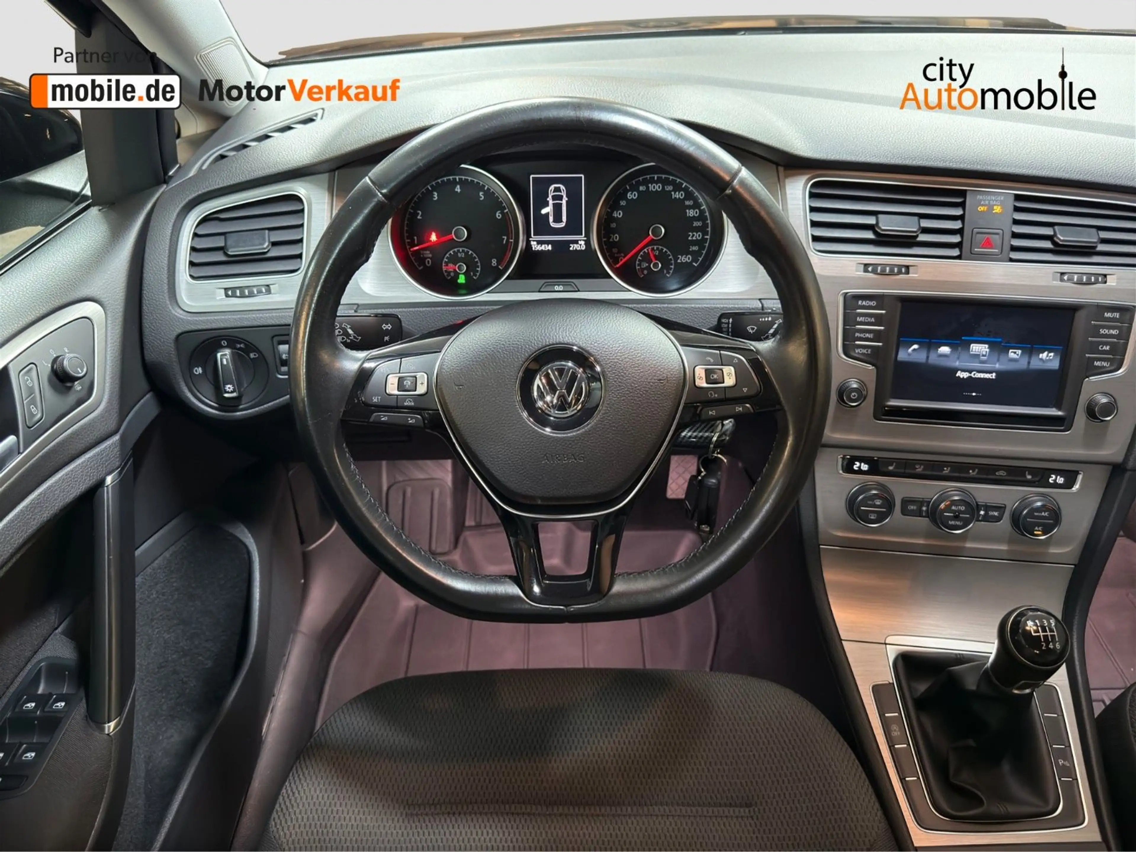 Volkswagen Golf VII Variant Comfortline /Scheckheftgepflegt — photo 10