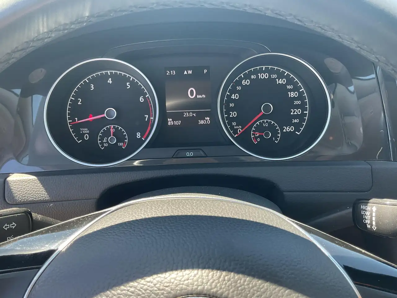 Volkswagen Golf photo Volkswagen Golf