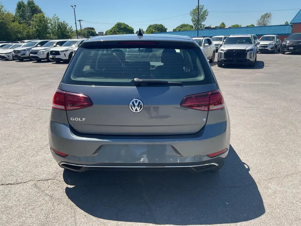Volkswagen Golf photo Volkswagen Golf