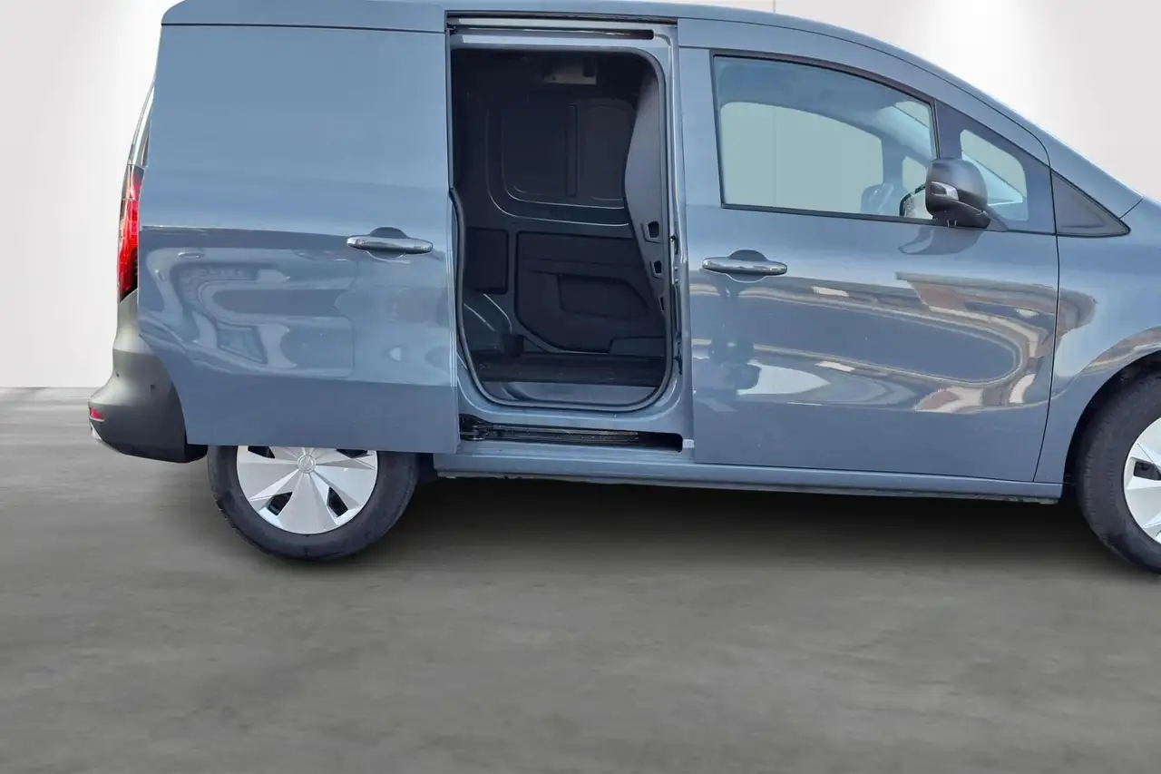 Nissan Townstar L1H1 DIG-T 130 MT N-Connecta 5