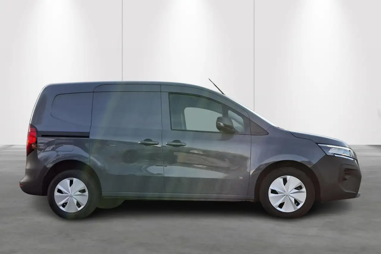 Nissan Townstar L1H1 DIG-T 130 MT N-Connecta 4