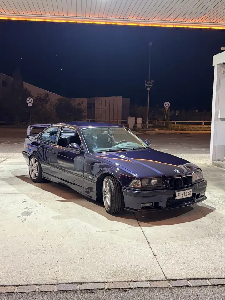 BMW 320i Coupe cat., foto 4