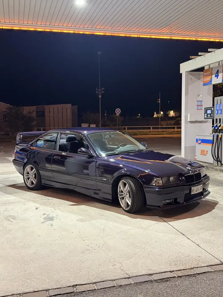 BMW 320i Coupe cat., foto 5