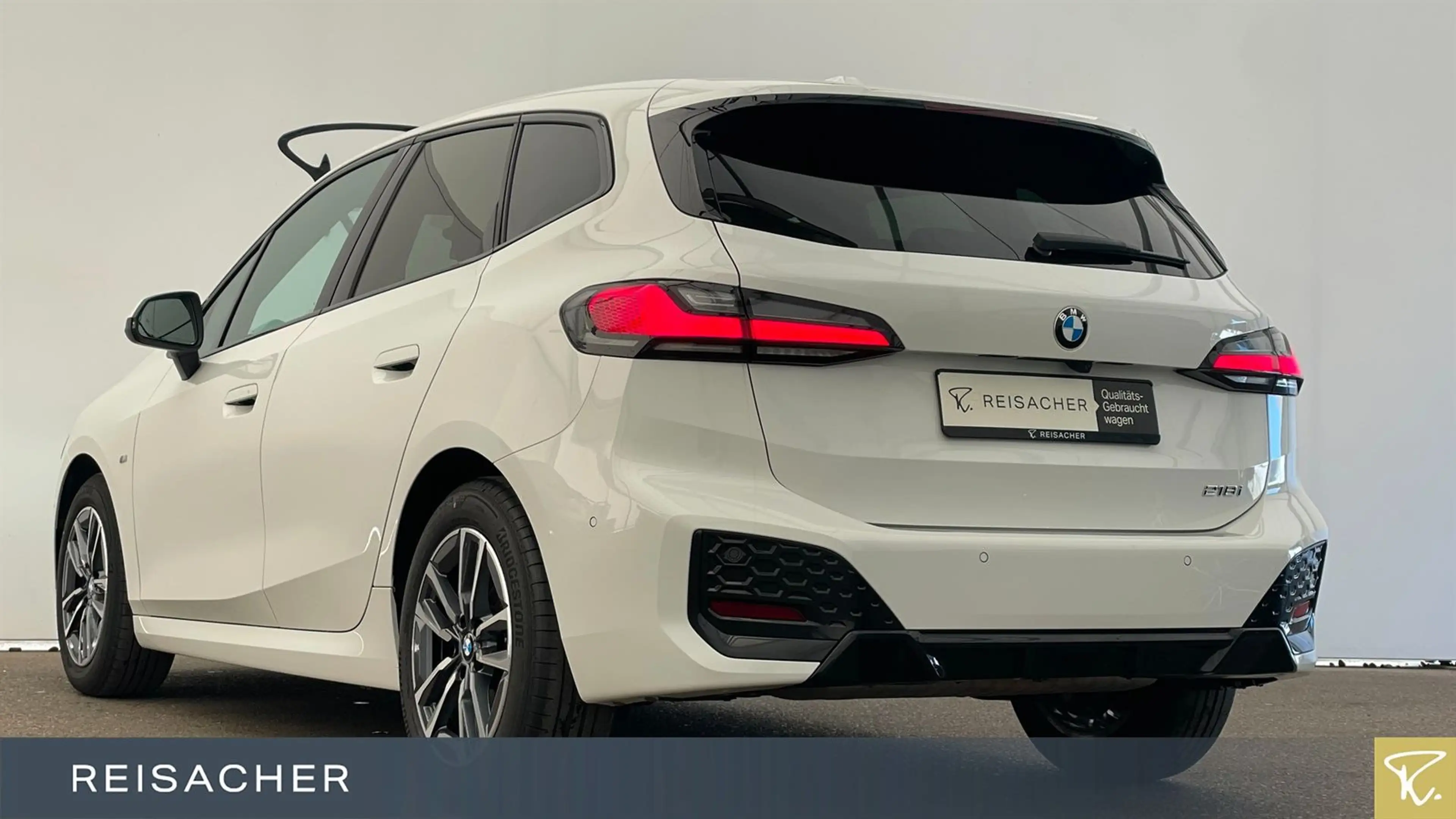 BMW 218 i A Active Tourer M-Sport,LC+,AHK,DA,PA,17" — photo 2