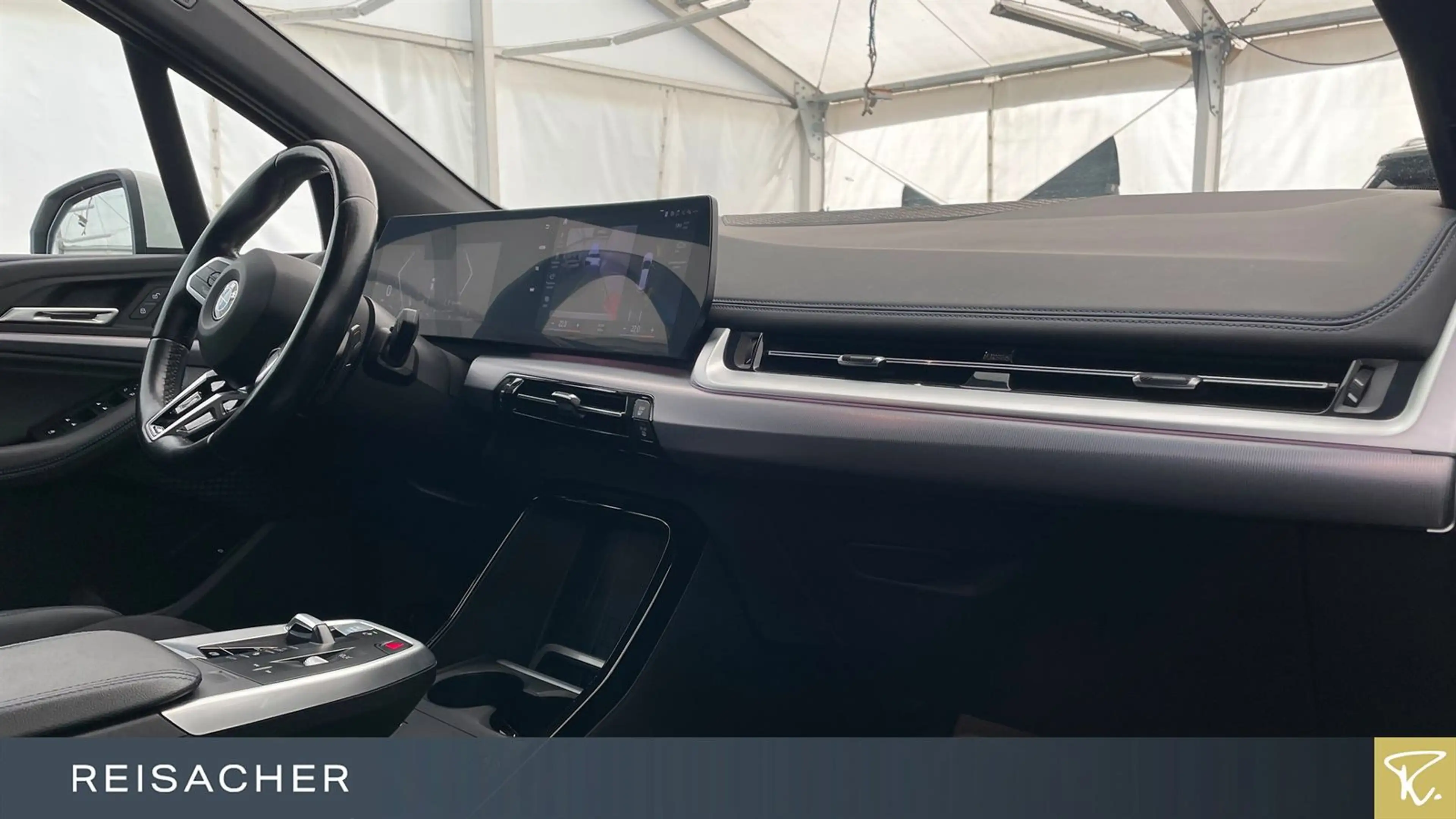 BMW 218 i A Active Tourer M-Sport,LC+,AHK,DA,PA,17" — photo 13